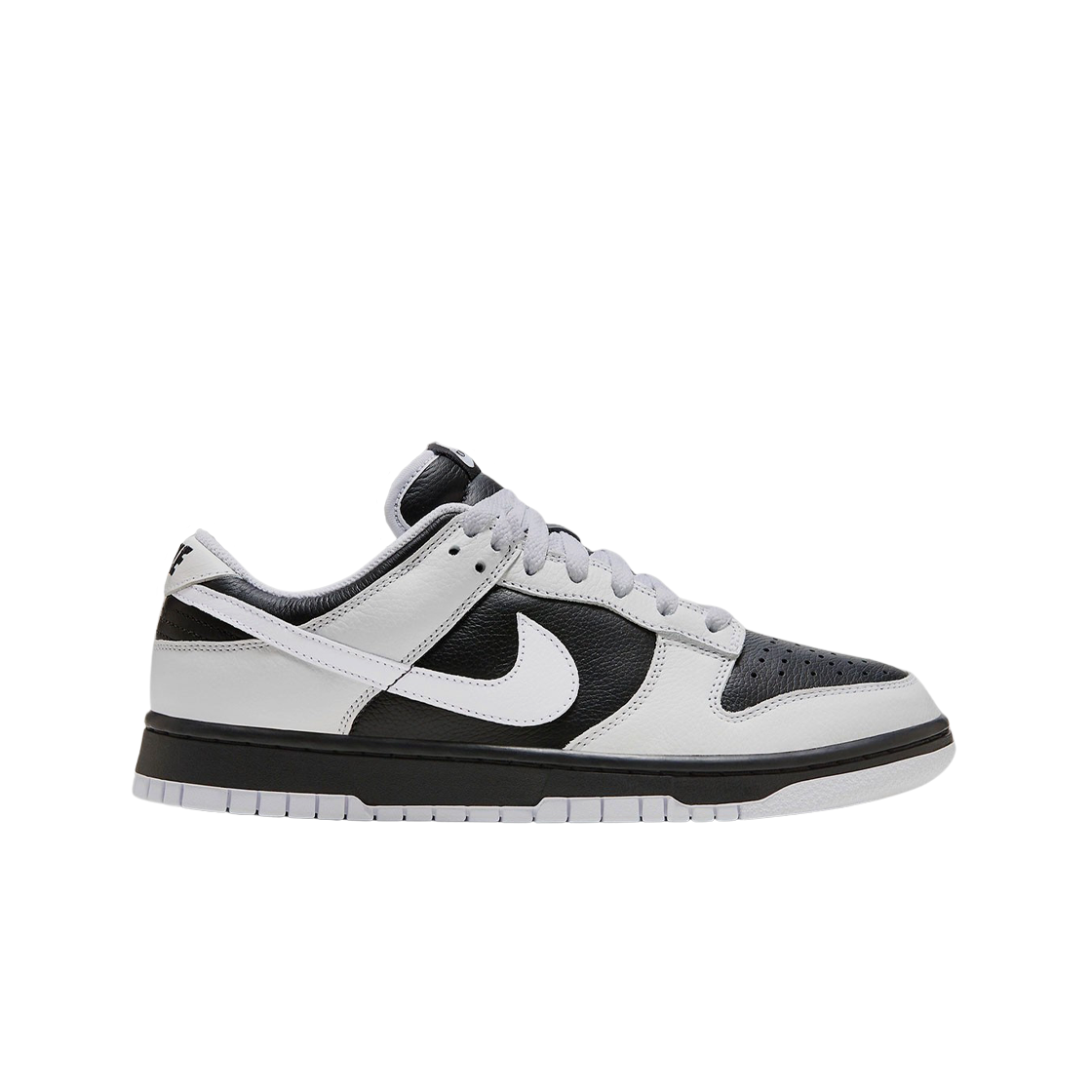나이키 덩크 로우 레트로 블랙 화이트(Nike Dunk Low Retro Black White)