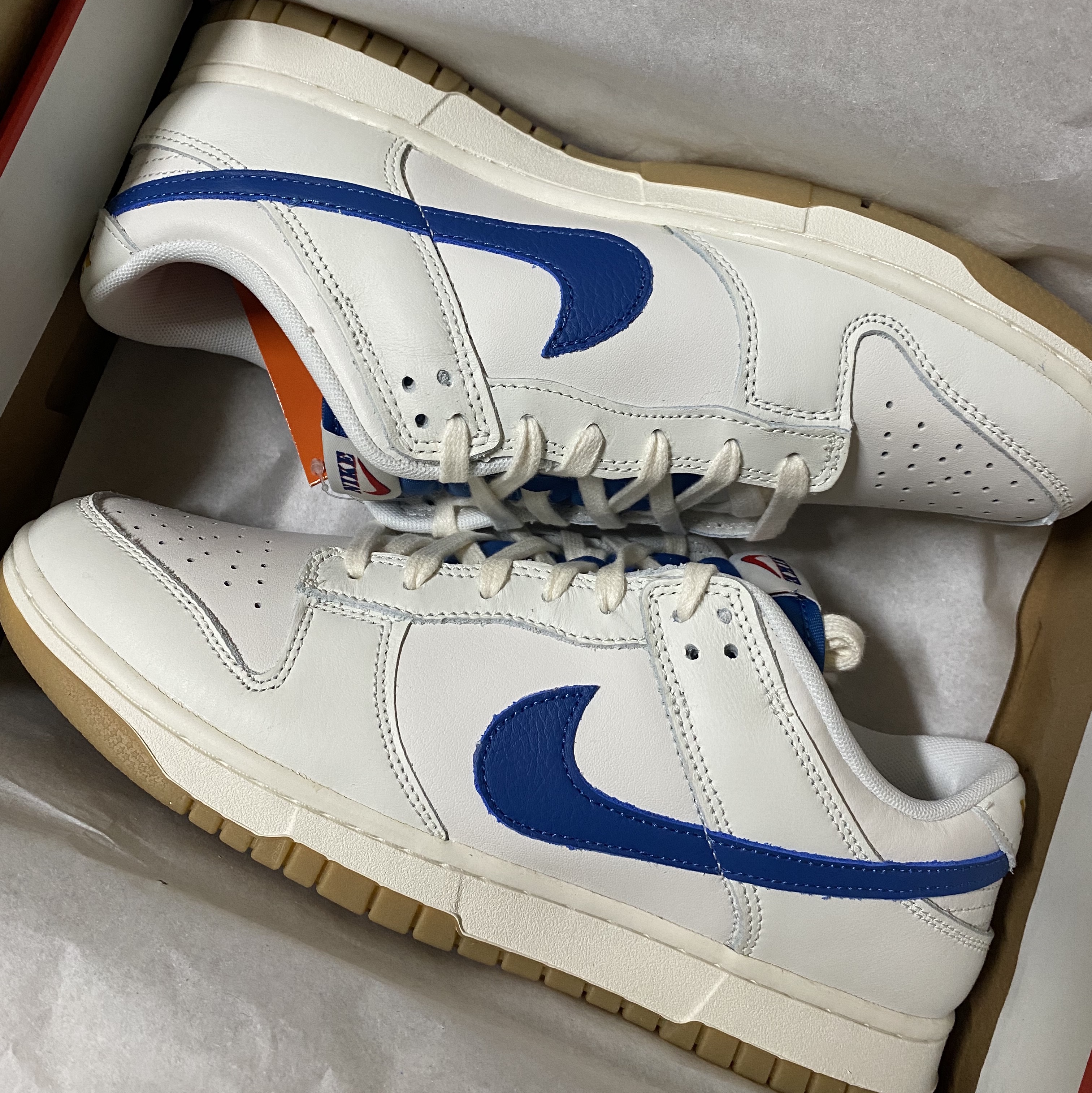 Nike Dunk Low SE Sail Dark Marina Blue 착용 스타일