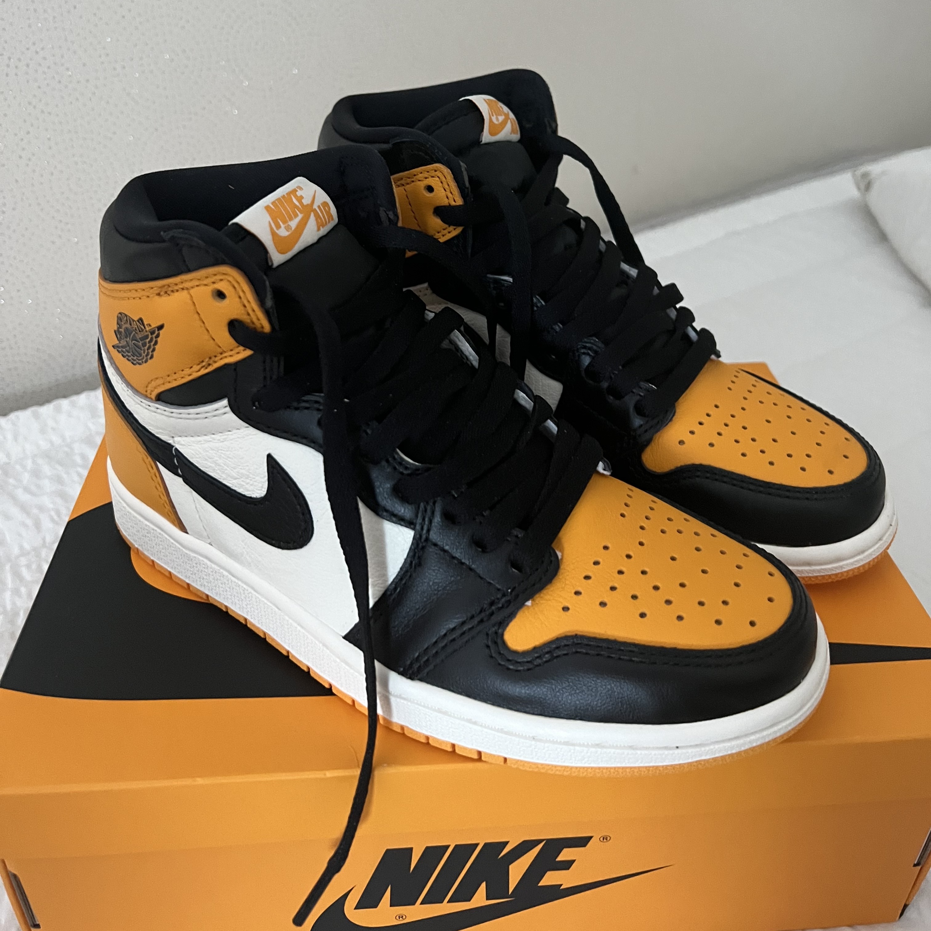 Jordan 1 Retro High OG Taxi 착용 스타일