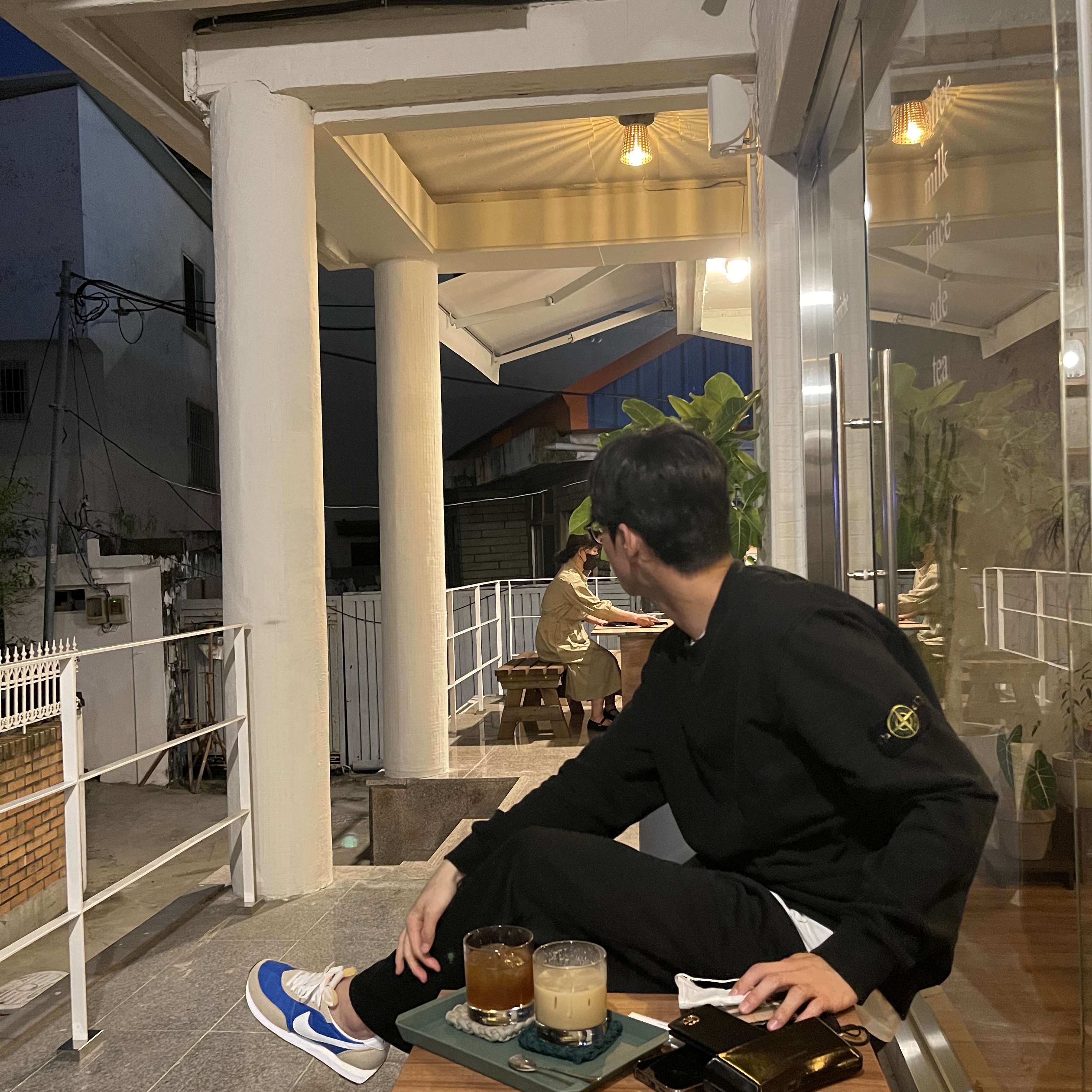 Stone Island 63020 Crewneck Sweatshirt Black - 22FW 착용 스타일 - 3