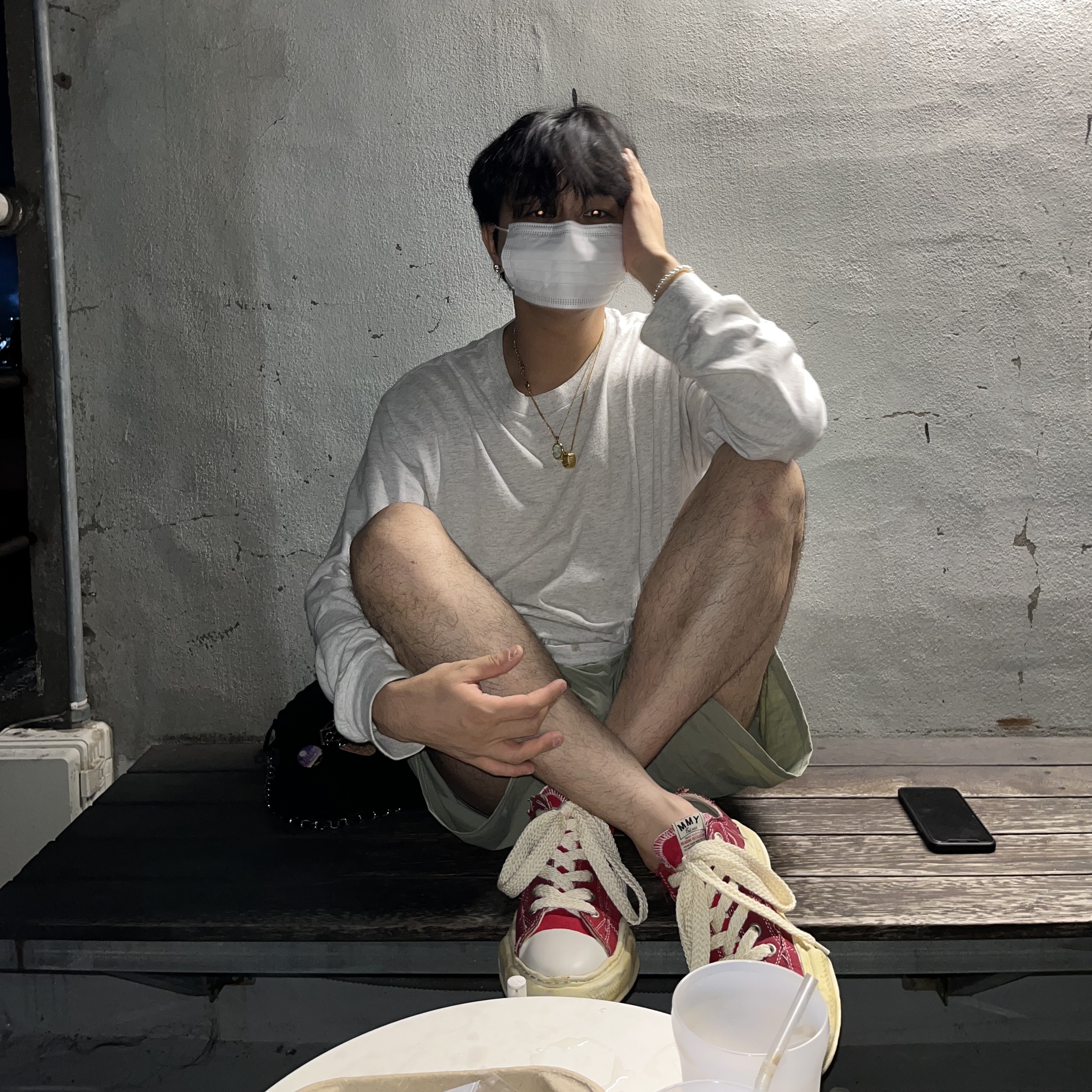Maison Mihara Yasuhiro Peterson OG Sole OD Canvas Low-top Sneakers Red 착용 스타일 - 3