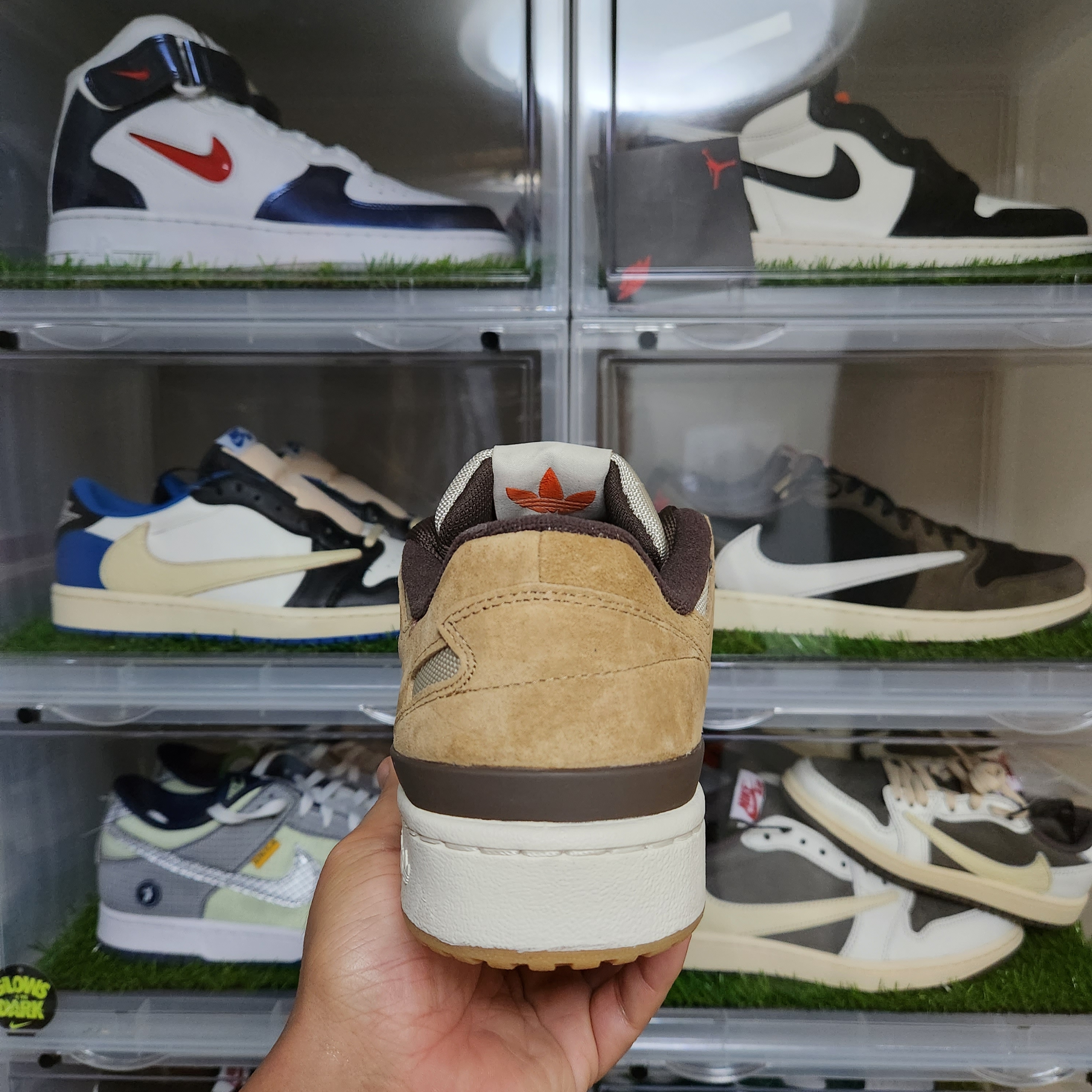 Adidas OG Forum 84 Low Alumina Branch 착용 스타일 - 4