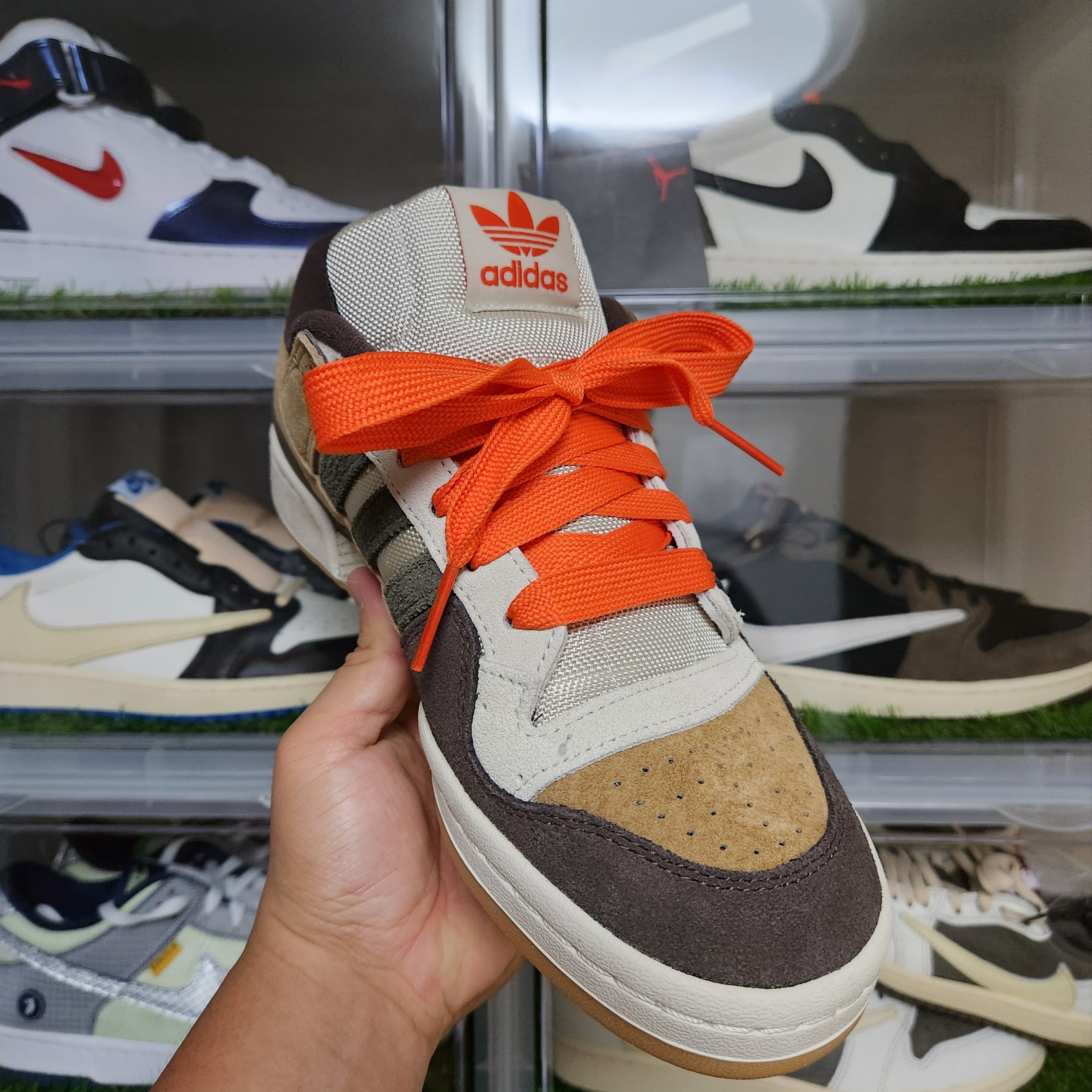 Adidas OG Forum 84 Low Alumina Branch 착용 스타일 - 5