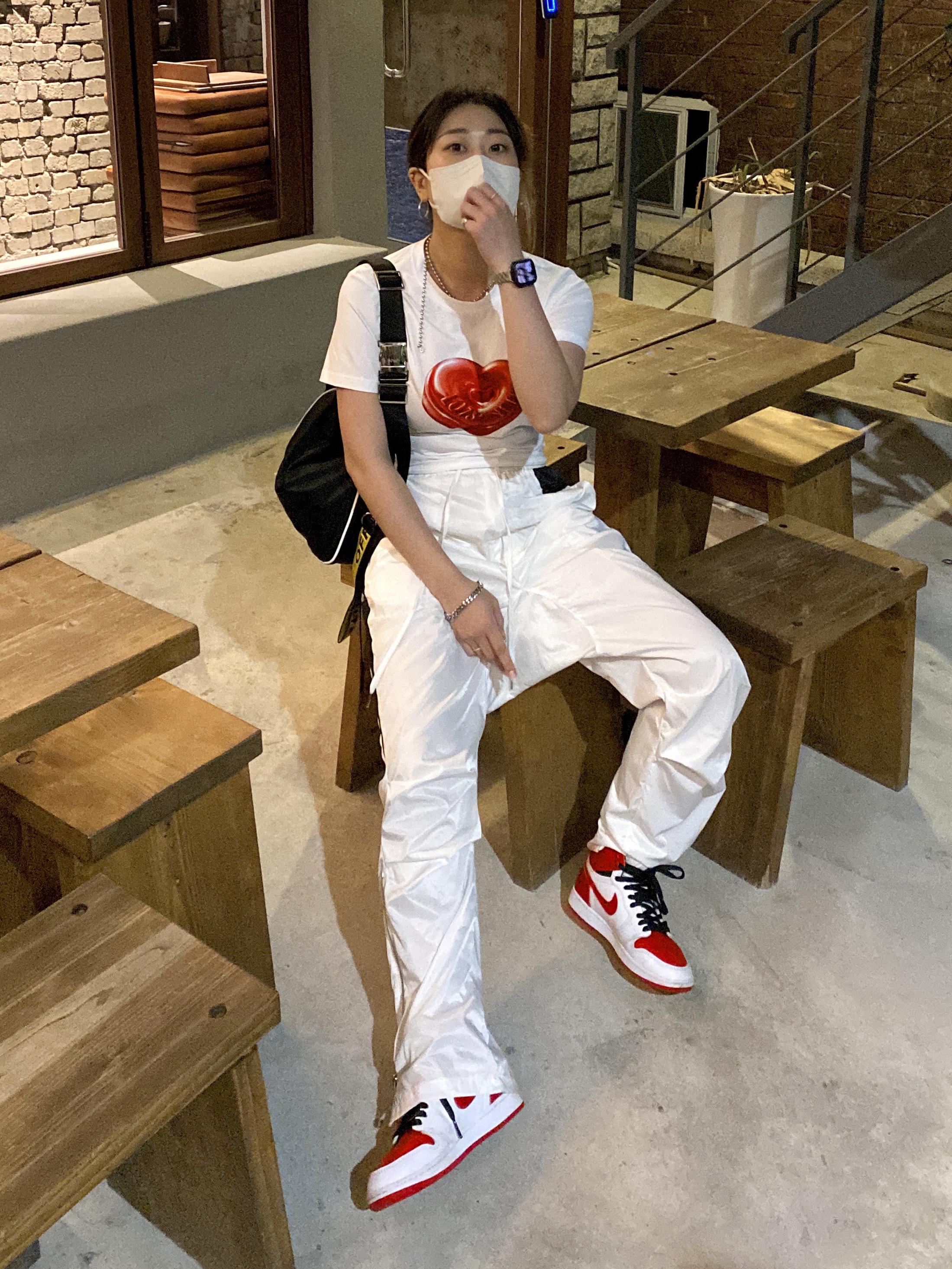 Jordan 1 Retro High OG Heritage, (GS) Jordan 1 Retro High OG Heritage 착용 스타일 - 2