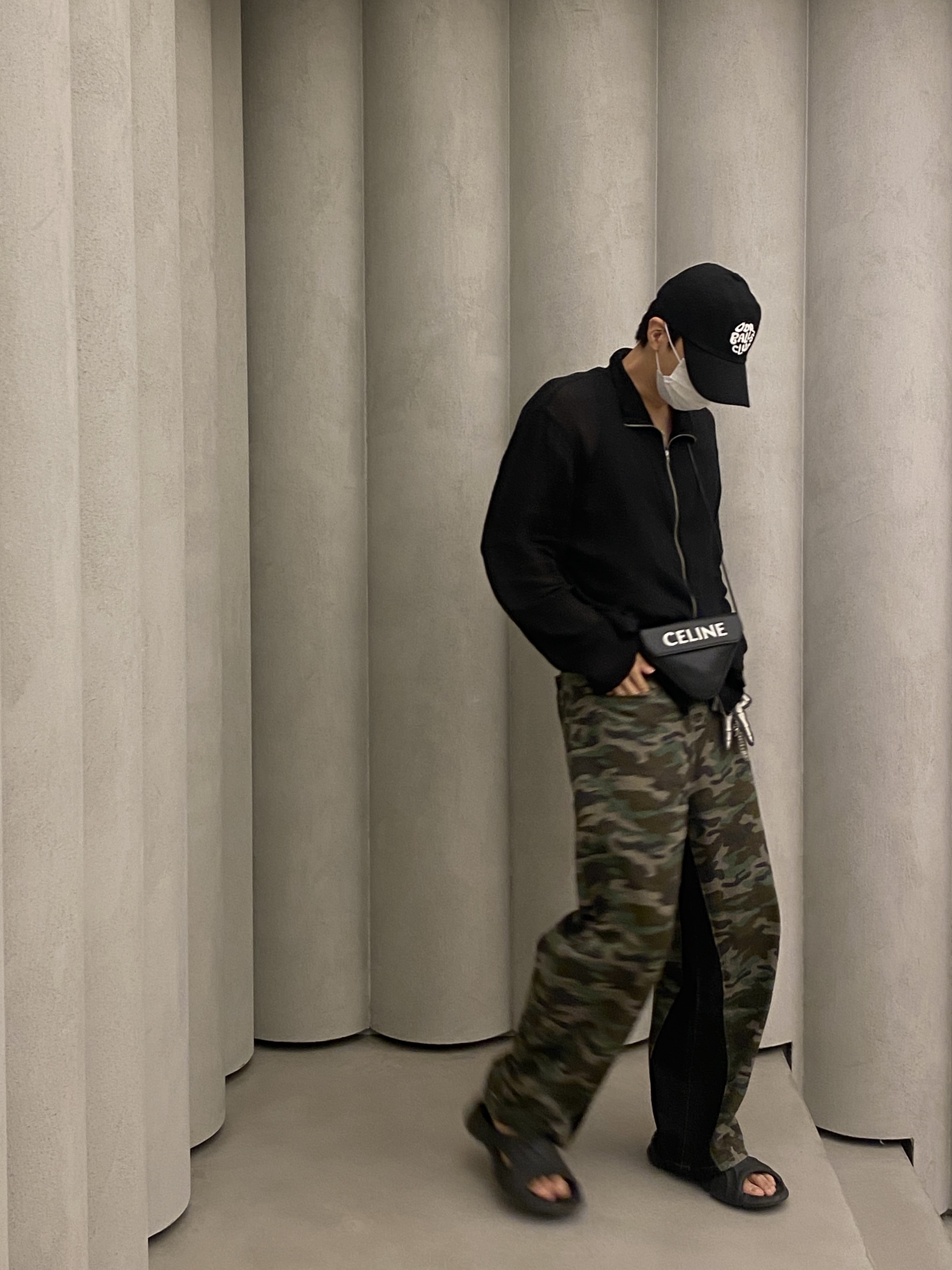 Our Legacy Skeleton Key Holder Scissors, Our Legacy Shrunken Full zip Polo Rayon Plait Black 착용 스타일 - 3