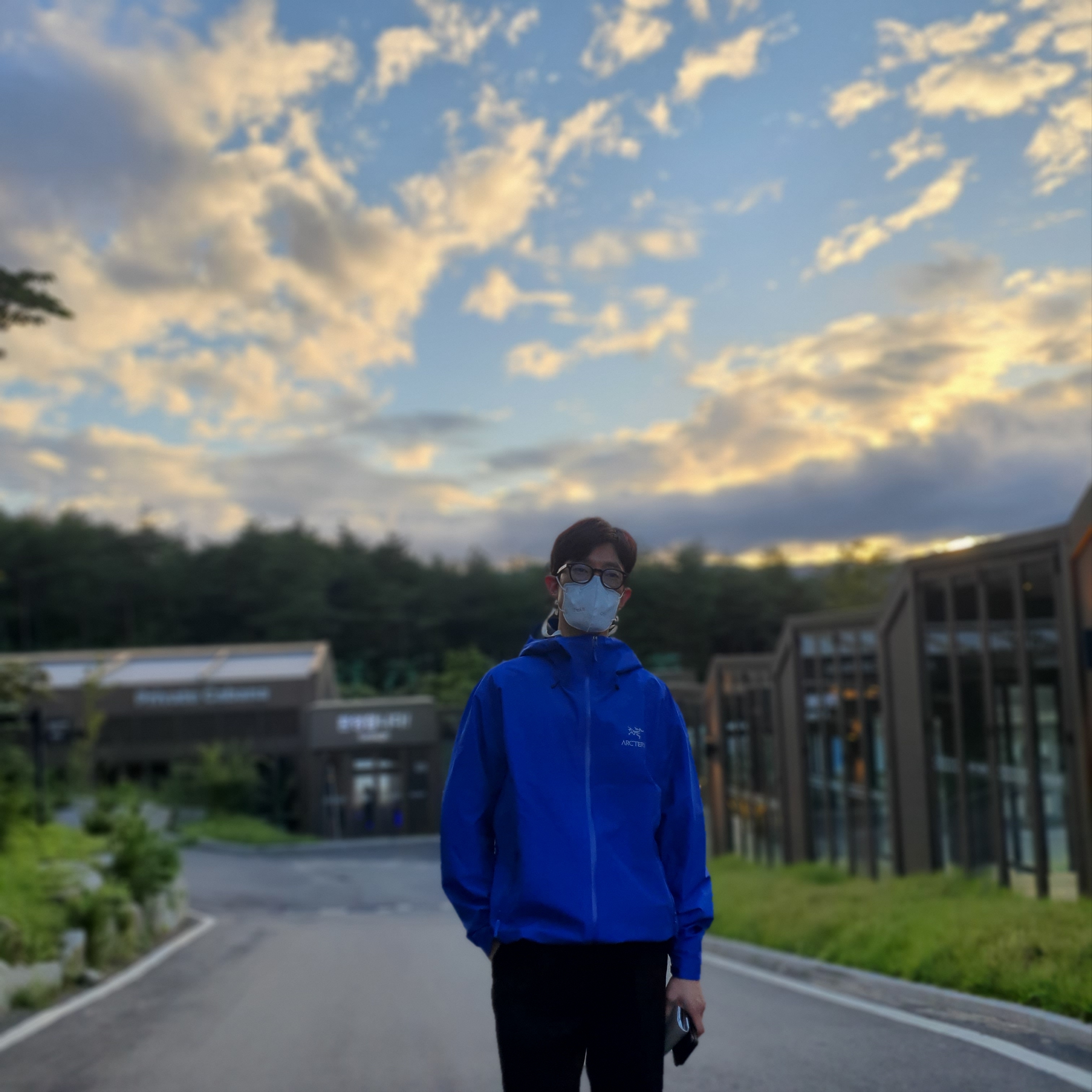 Arc'teryx Beta LT Jacket Vitality 착용 스타일
