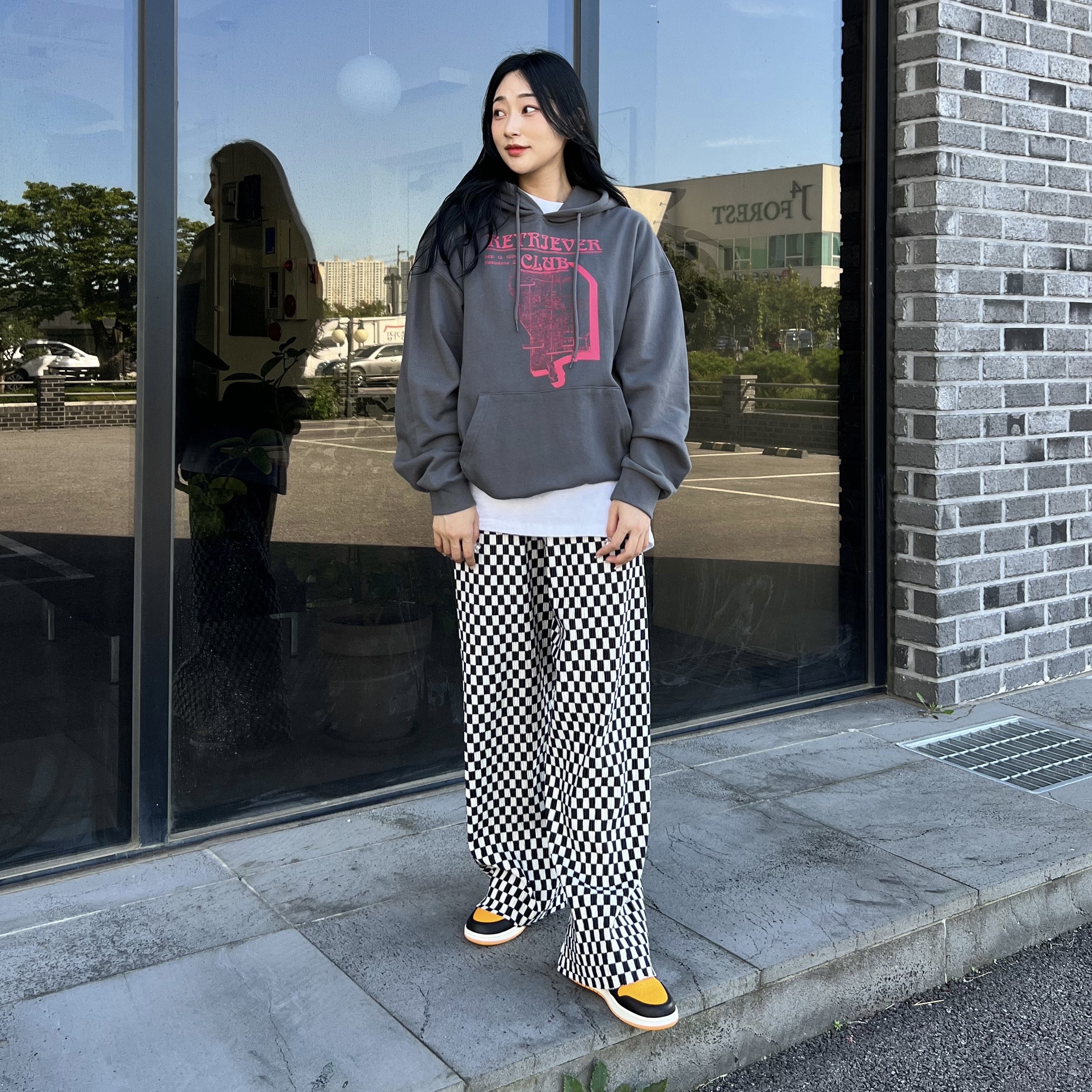 Jordan 1 Retro High OG Taxi 착용 스타일 - 1