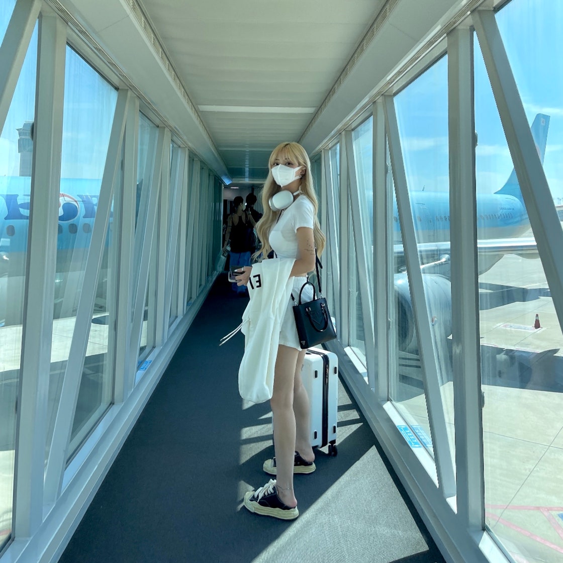 【PRADA】ミディアム レザー トップハンドルバッグ★ホワイト PRADA Satchel/Top Handle Bag White Bags & Handbags for Women