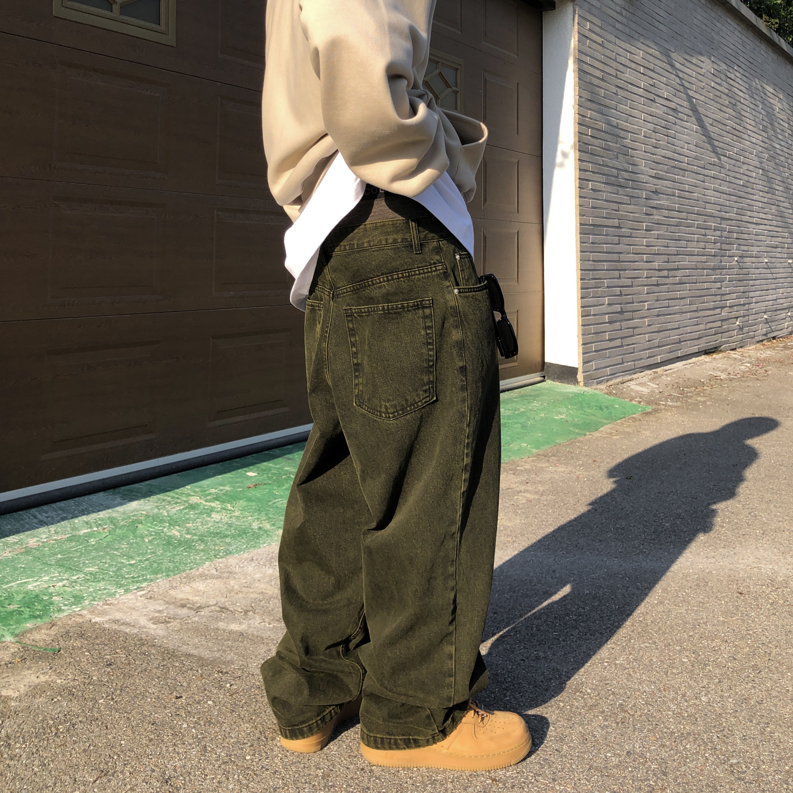 Nike x Supreme Air Force 1 Low Flax 착용 스타일 - 5