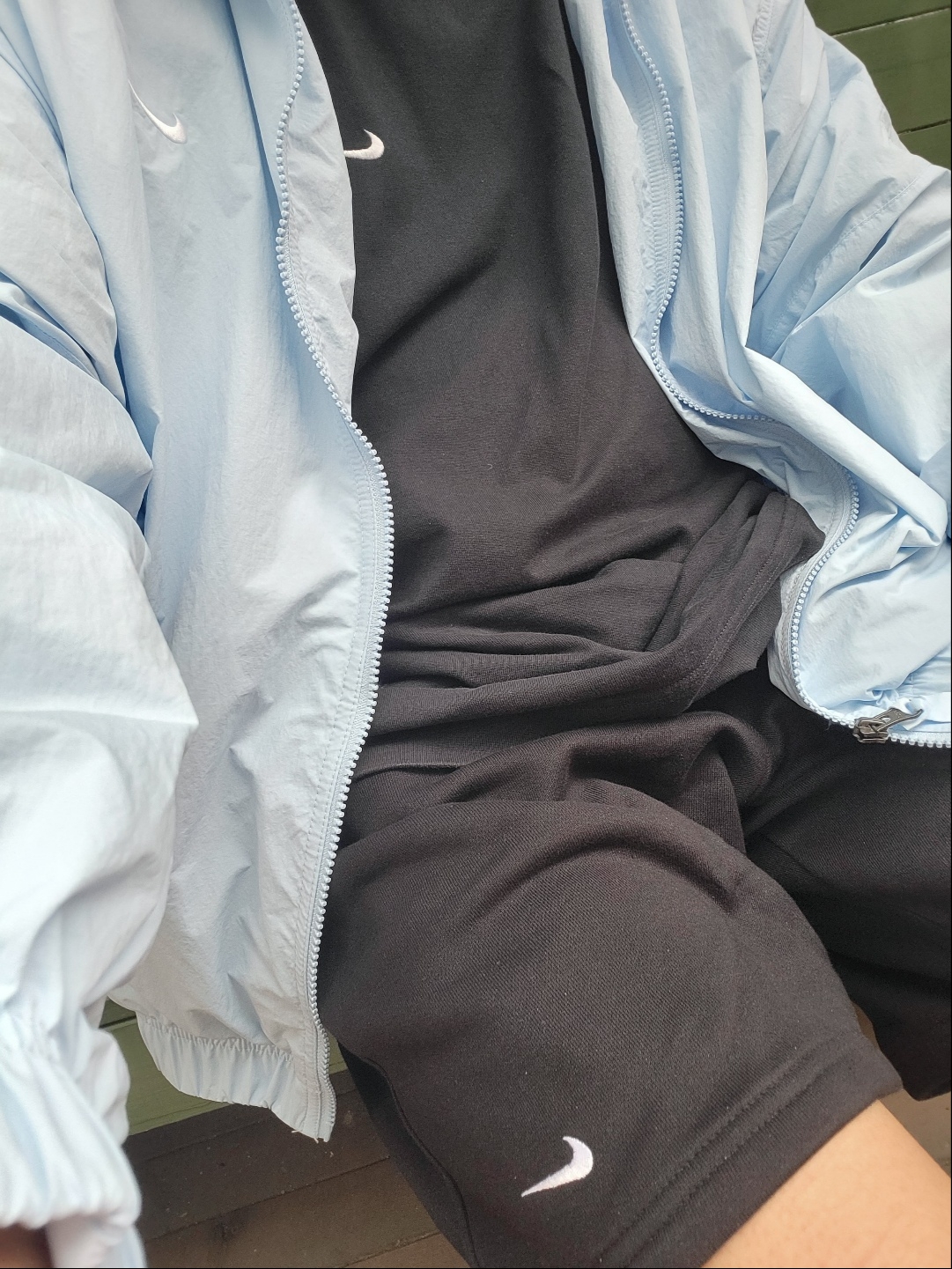 Nike NRG Solo Swoosh Woven Track Jacket Celestine Blue - Asia, Nike NRG Solo Swoosh Fleece Shorts Black - Asia 착용 스타일 - 1