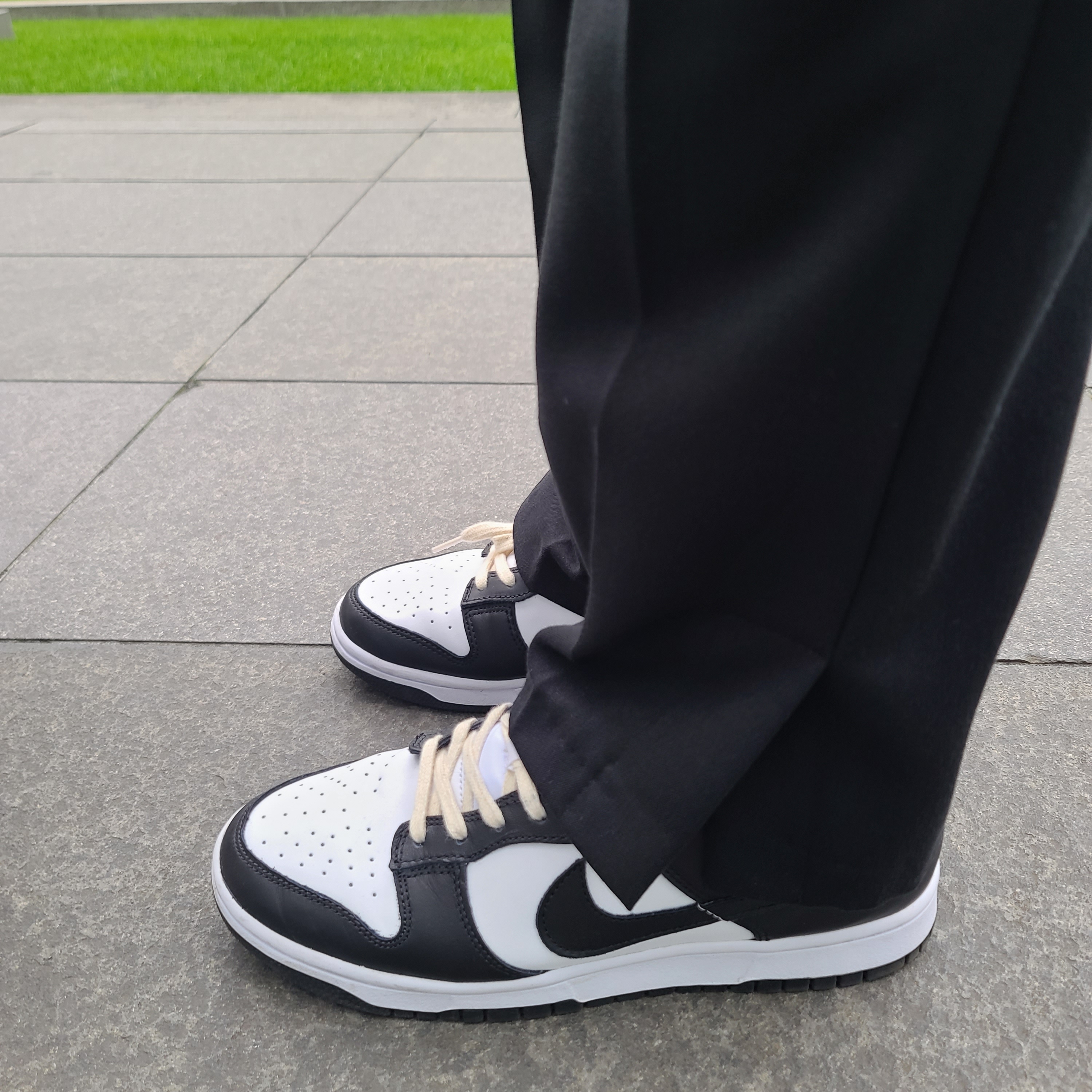 Nike Dunk Low Retro Black 착용 스타일 - 5