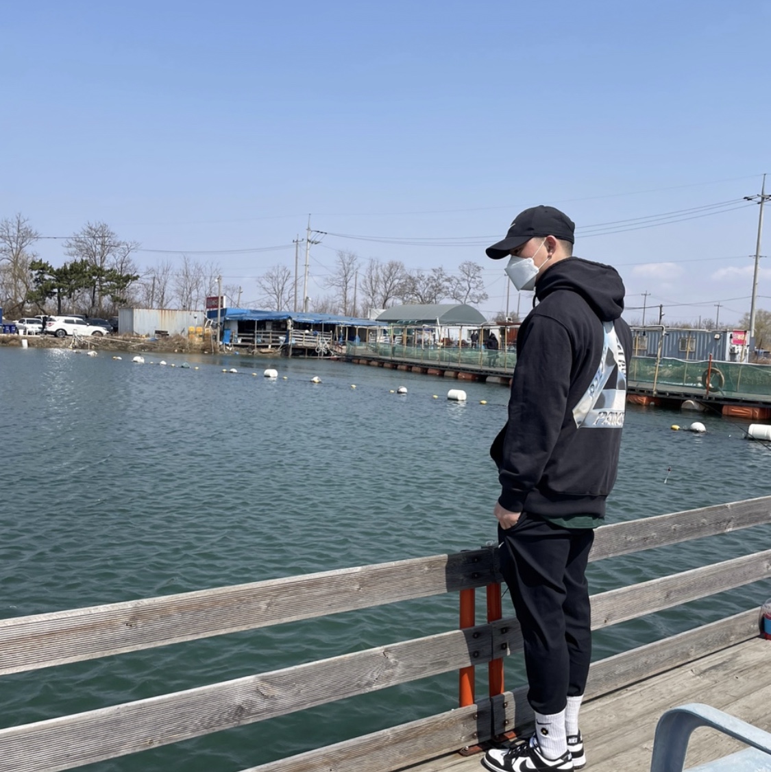 Palace Tri-Chrome Hood Black - 21SS, (W) Nike Dunk Low Black 착용 스타일