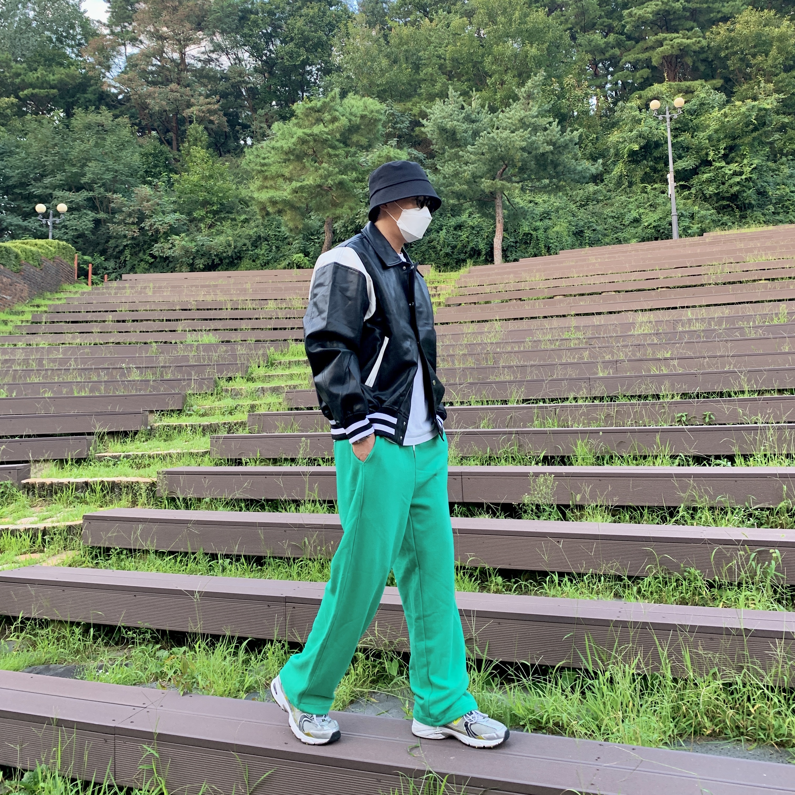 New Balance 530 Silver 착용 스타일 - 2