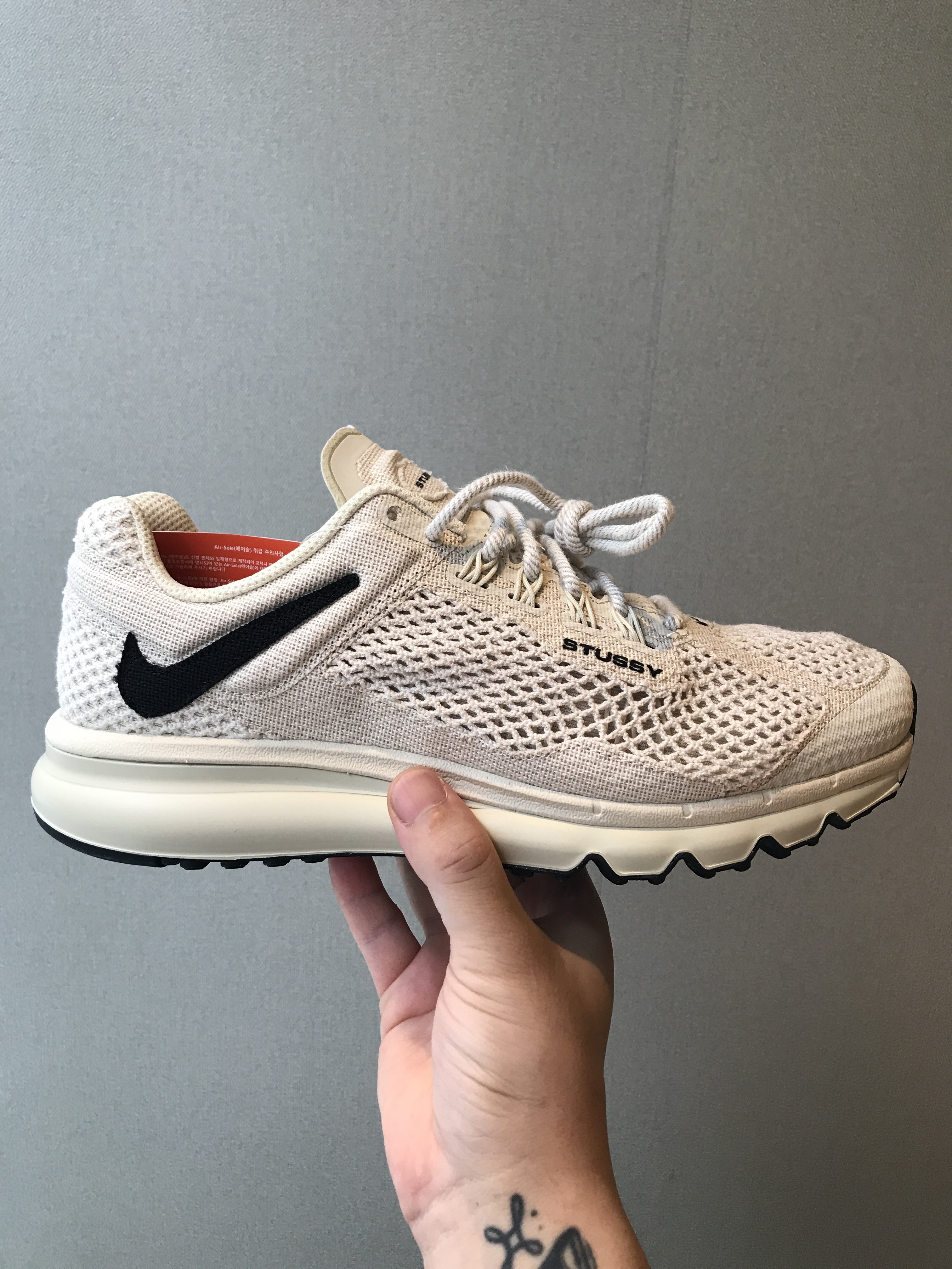 Nike x Stussy Air Max 2013 Fossil 착용 스타일 - 3