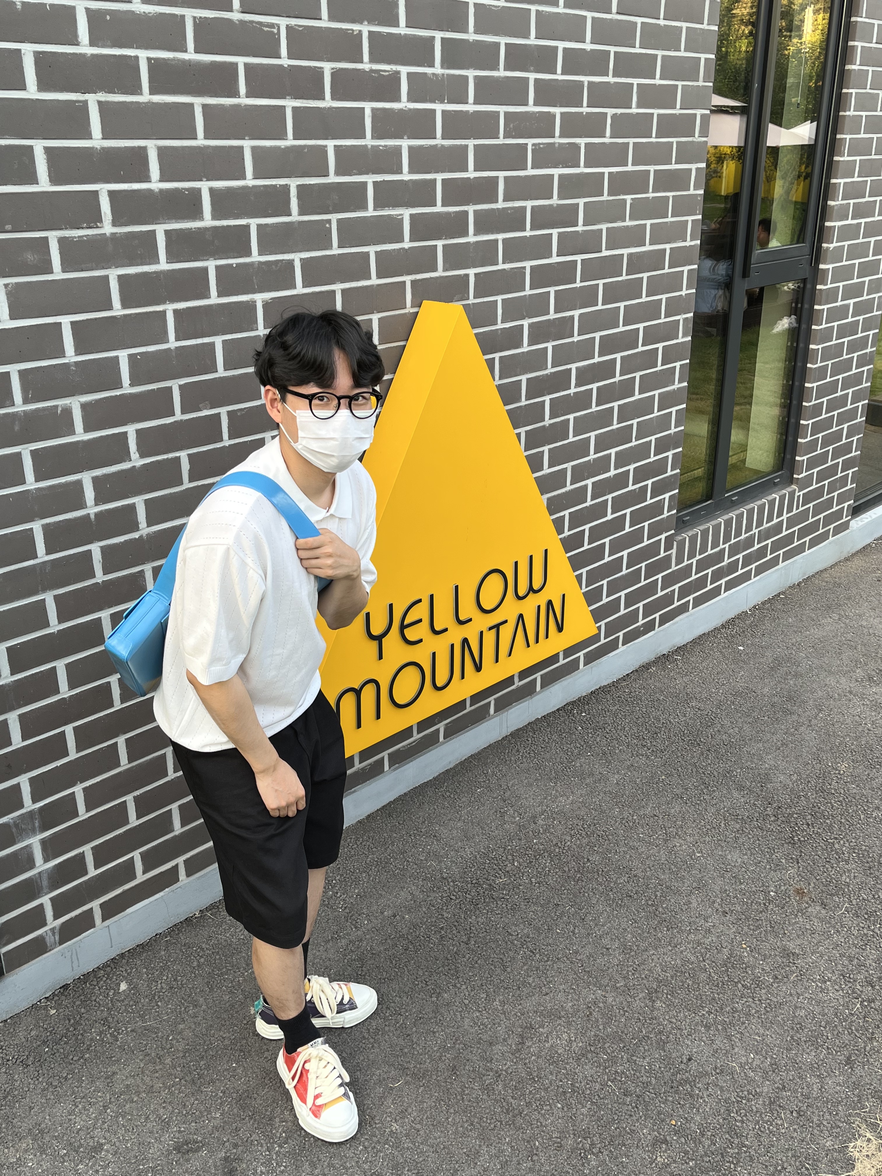 Maison Mihara Yasuhiro OG Sole Over Dyed Lowcut Sneakers Orange 착용 스타일