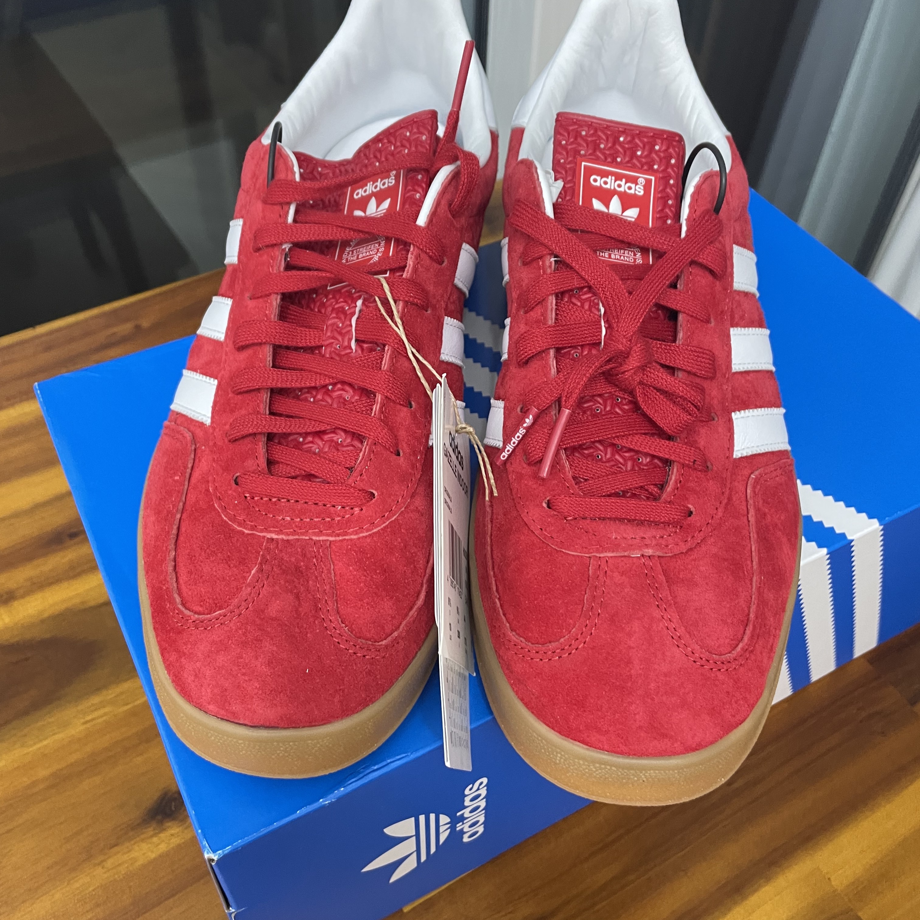 Adidas Gazelle Indoor Scarlet 착용 스타일 - 4
