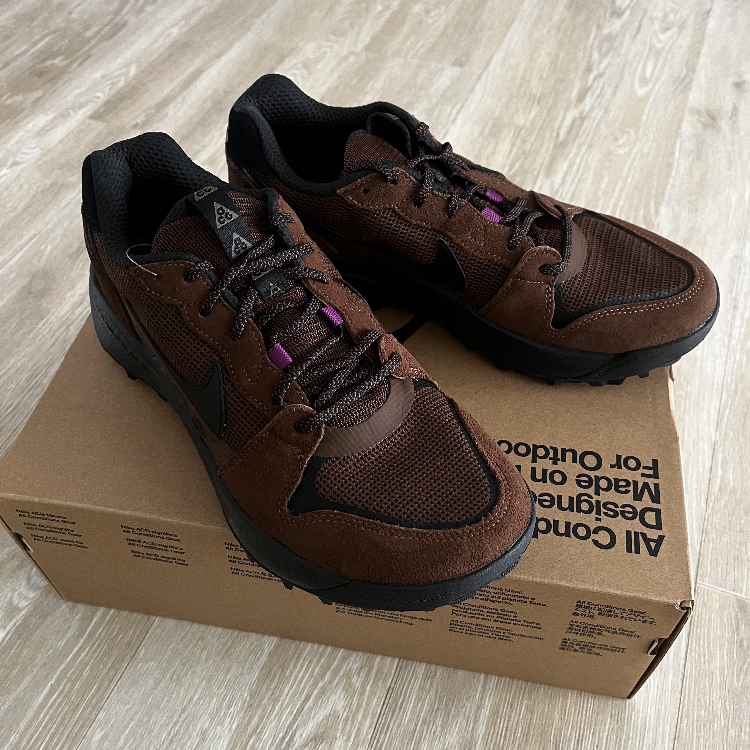 Nike ACG Lowcate Cacao Wow 착용 스타일