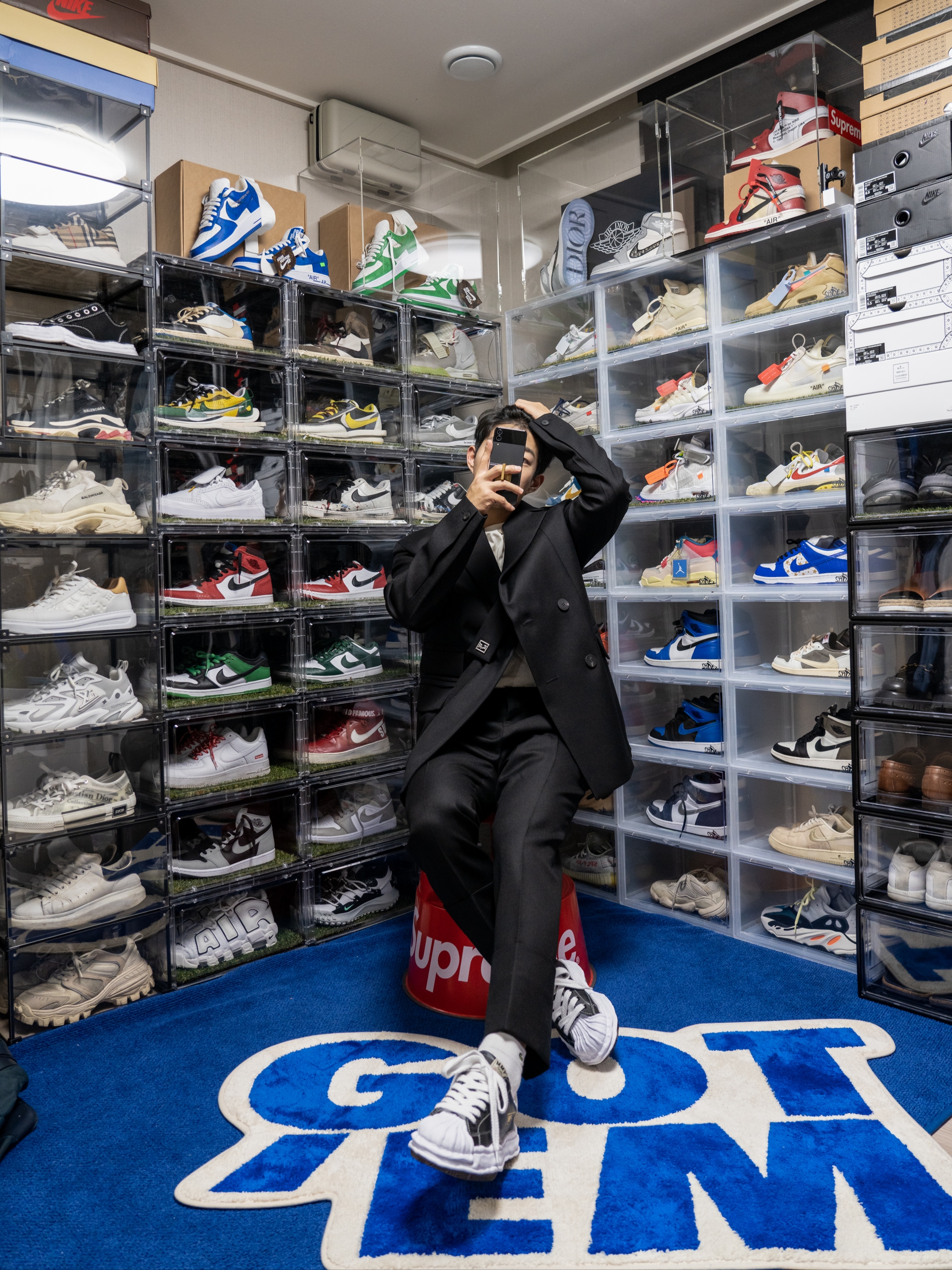 Maison Mihara Yasuhiro Blakey OG Sole Leather Low-top Sneakers Black, Maison Mihara Yasuhiro Blakey OG Sole Canvas Low-top Sneakers Black White 착용 스타일 - 2