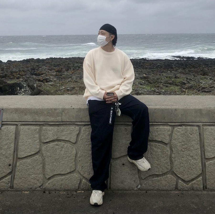 Adidas Yeezy Boost 700 Analog 2019 착용 스타일