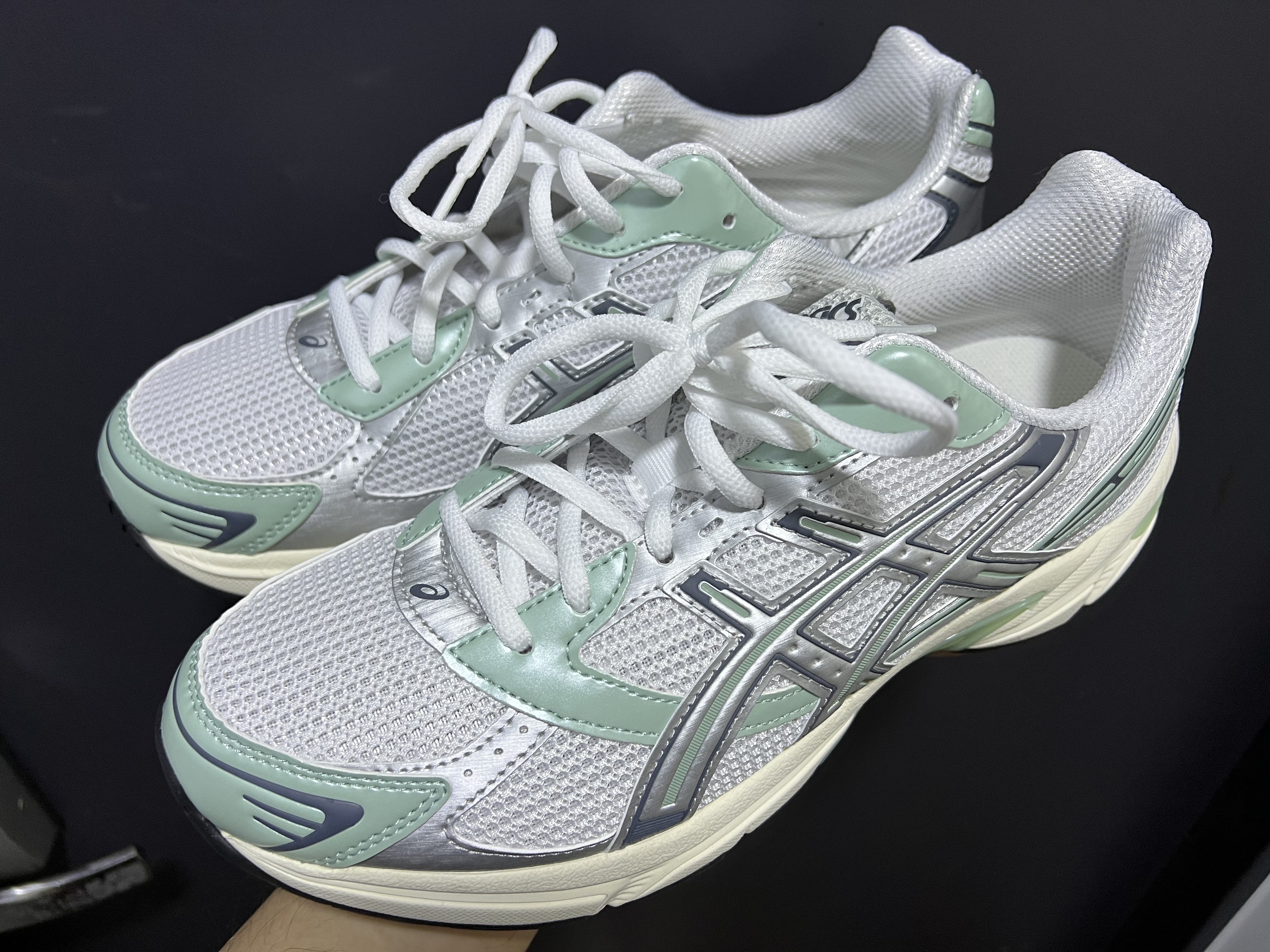 Asics x Naked Gel-1130 White Pure Silver 착용 스타일 - 1