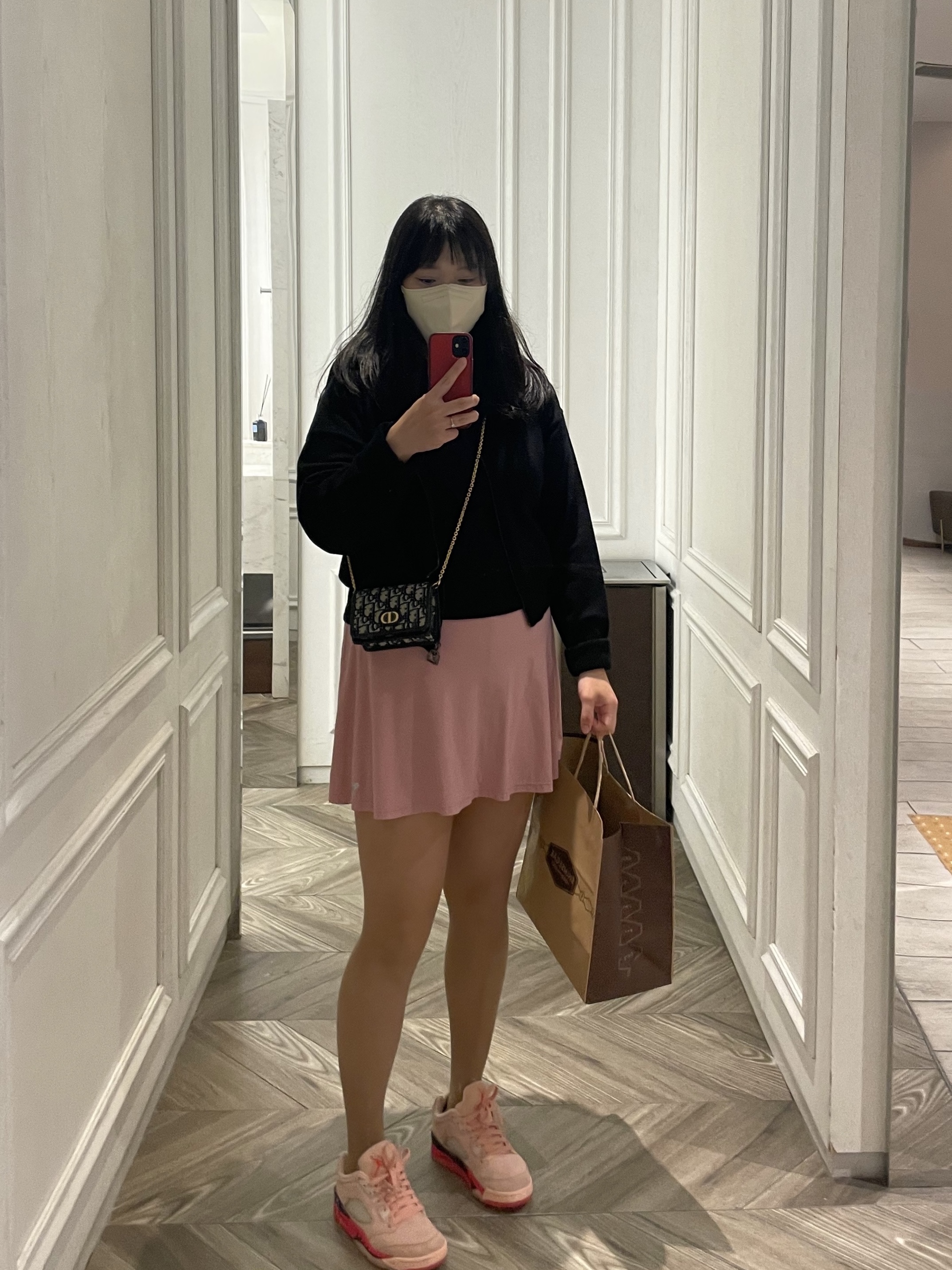(W) Jordan 5 Retro Low Girls That Hoop, Dior 30 Montaigne Nano Pouch Blue Dior Oblique Jacquard 착용 스타일