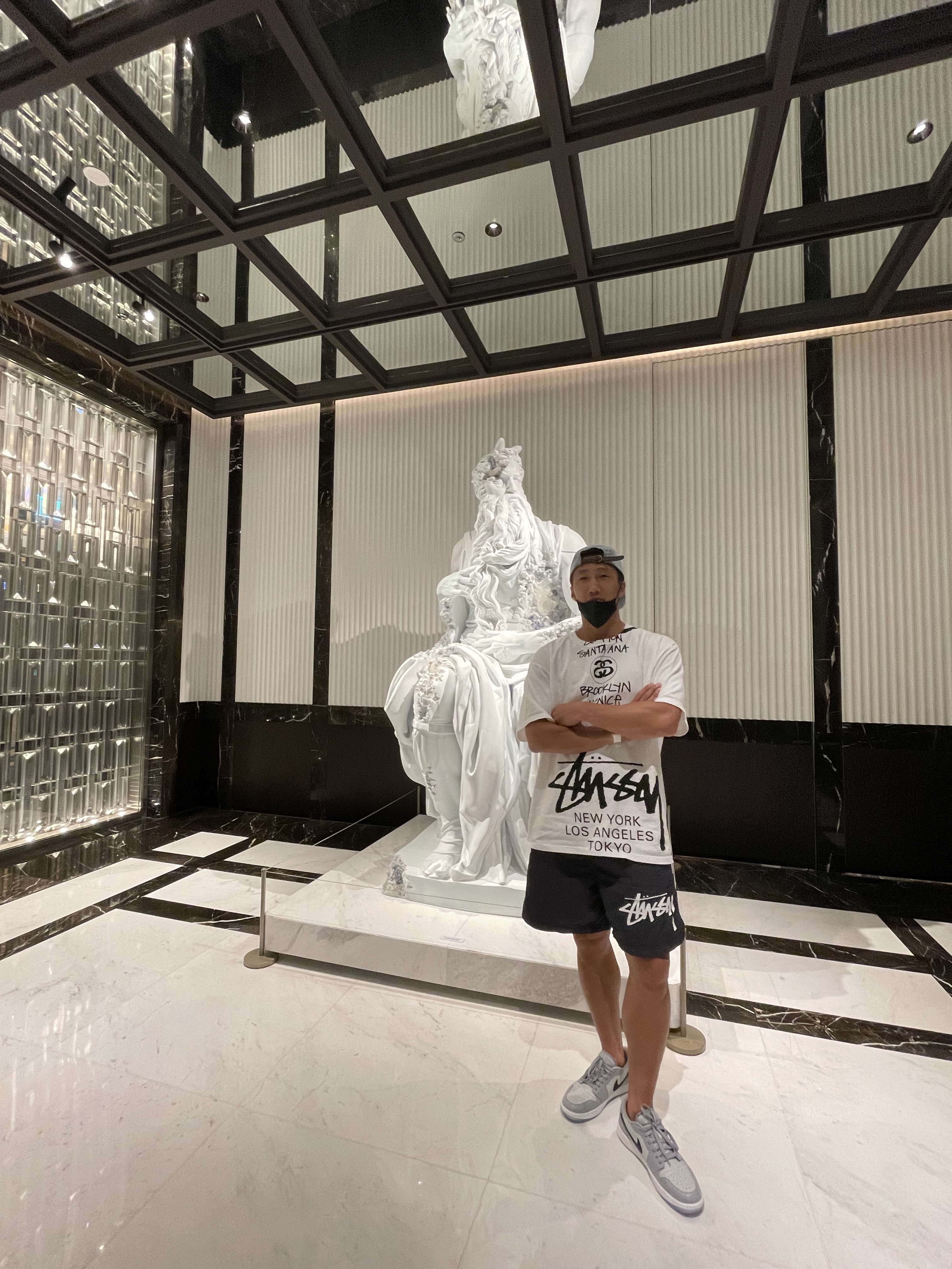Stussy x Takahiromiyashita The Soloist 40 WT T-Shirt, Nike x Stussy Water Shorts Off Noir 착용 스타일 - 1