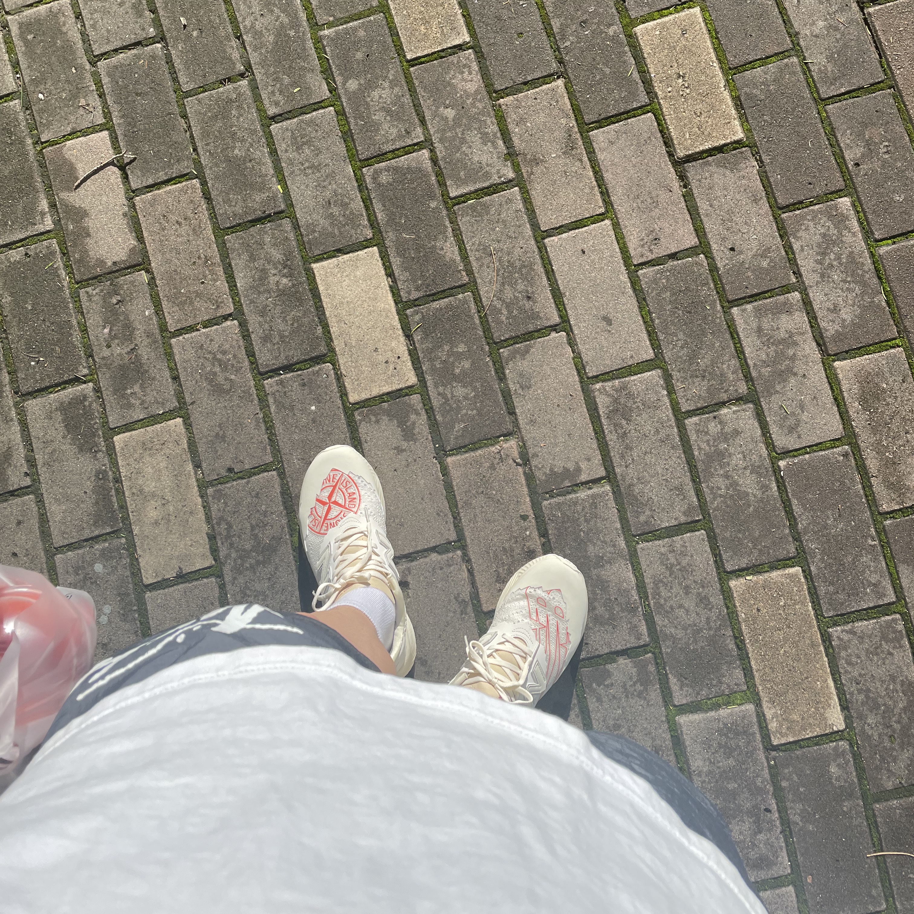 New Balance x Stone Island x Tokyo Design Studio FuelCell RC Elite v2 착용 스타일