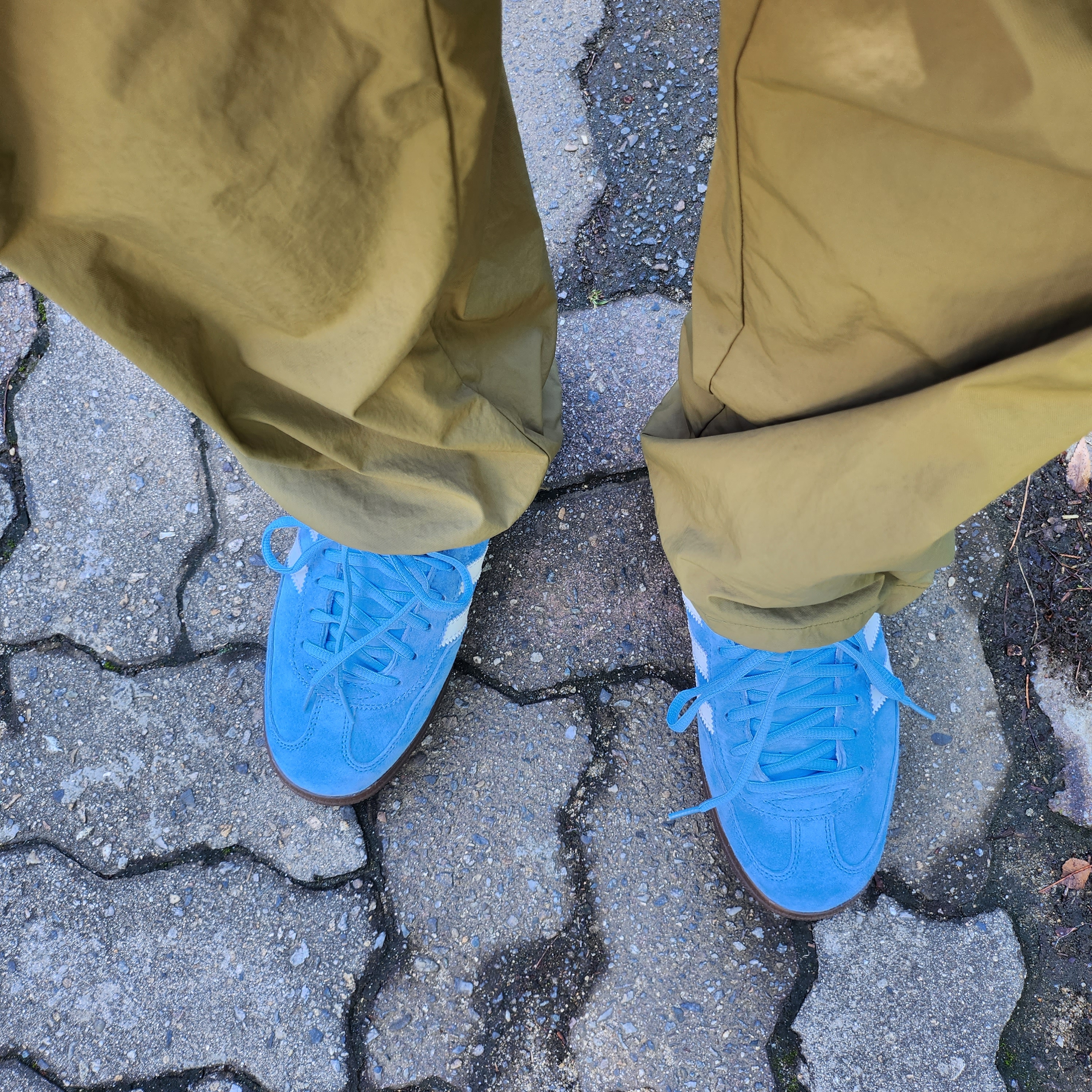 Adidas Spezial Handball Light Blue 착용 스타일 - 3