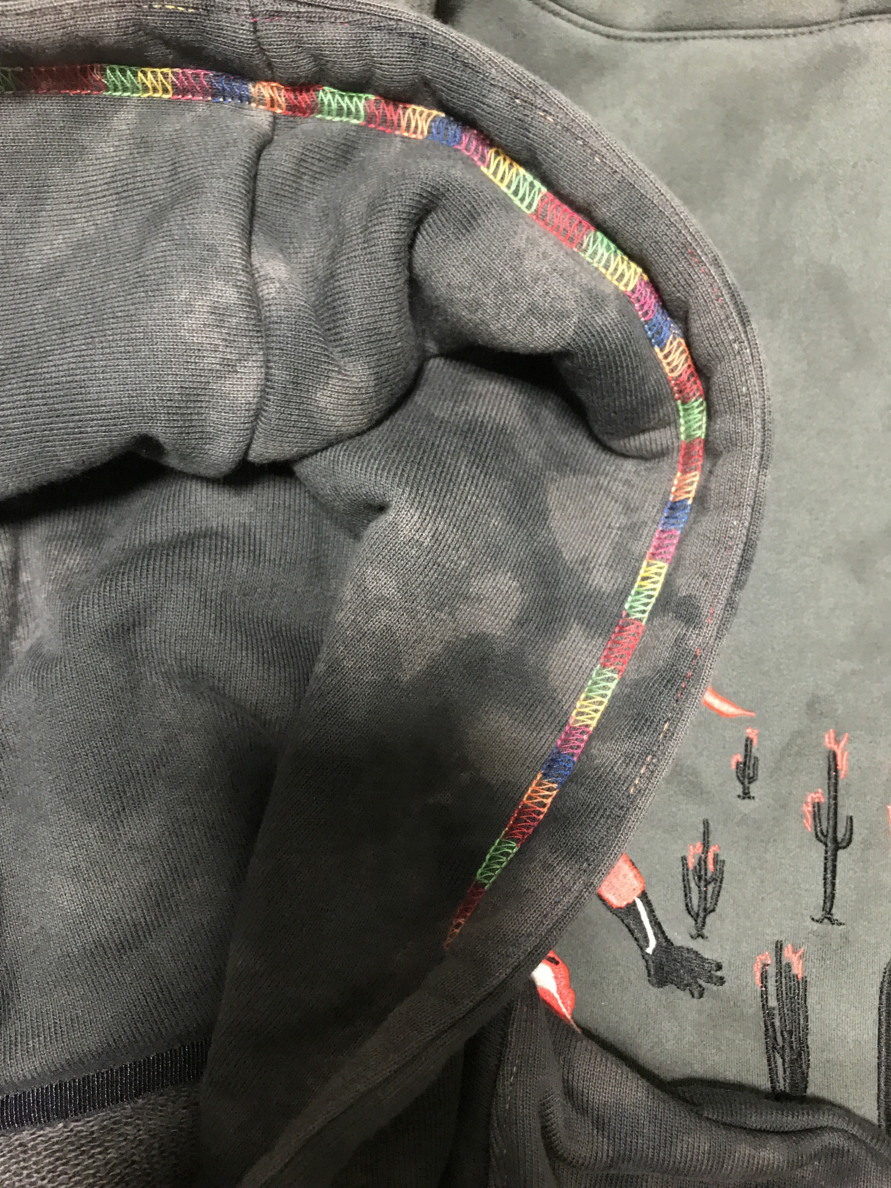Jordan x J Balvin Hoodie Black - Asia, Jordan x Travis Scott Washed Suede Hoodie Grey 착용 스타일 - 3