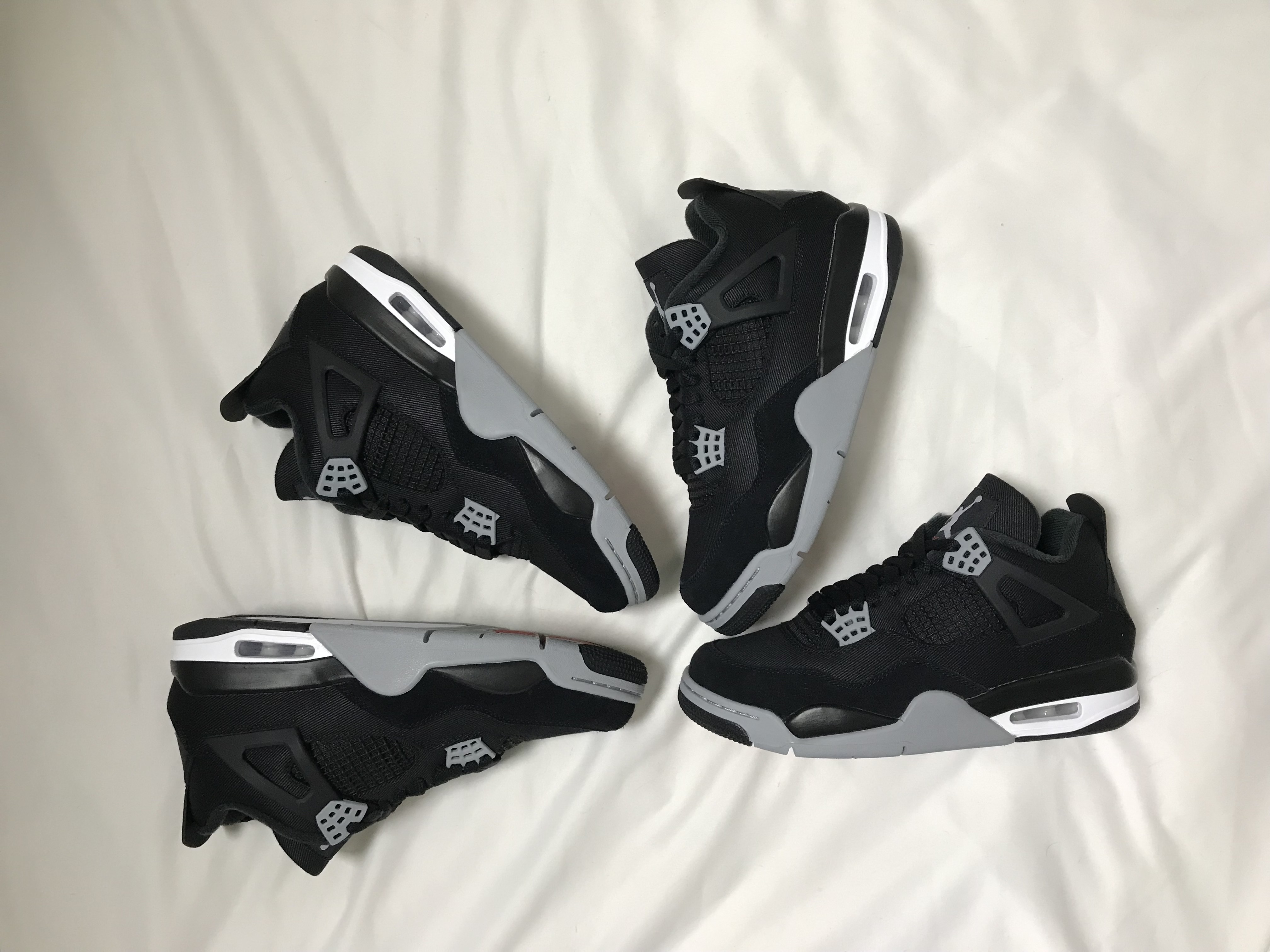 Jordan 4 Retro SE Black and Light Steel 착용 스타일 - 1