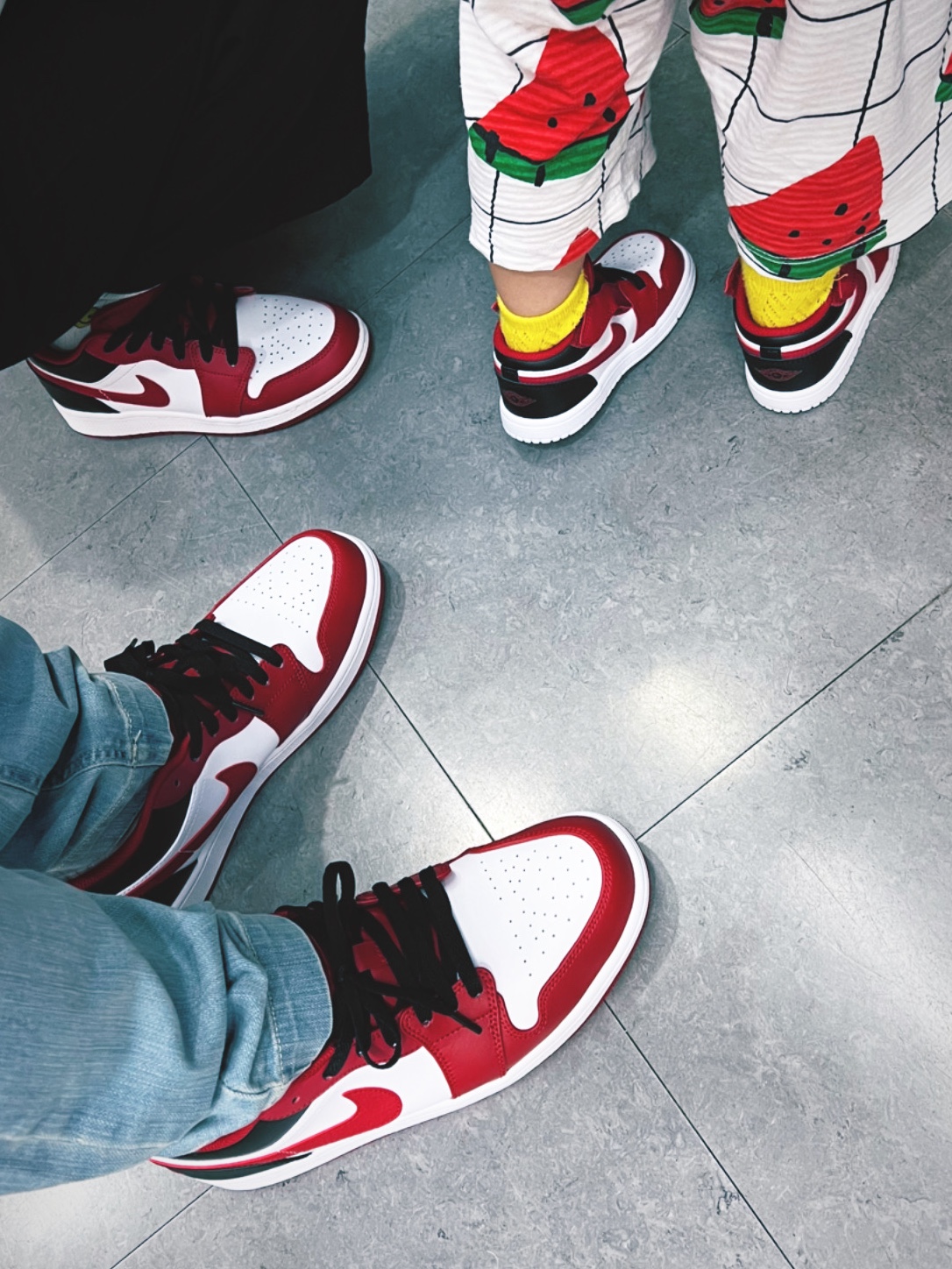 (GS) Jordan 1 Low White Gym Red Black, Jordan 1 Low White Gym Red Black 착용 스타일