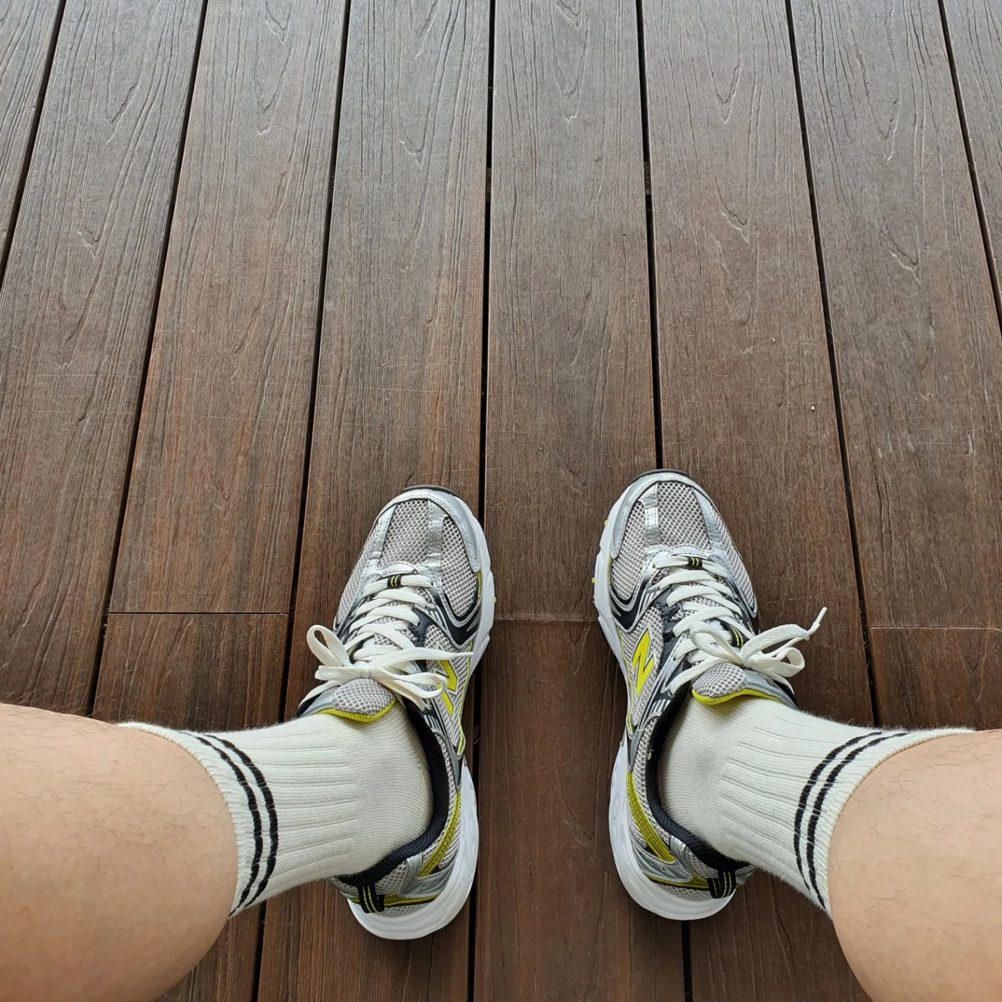 New Balance 530 Silver 착용 스타일 - 2