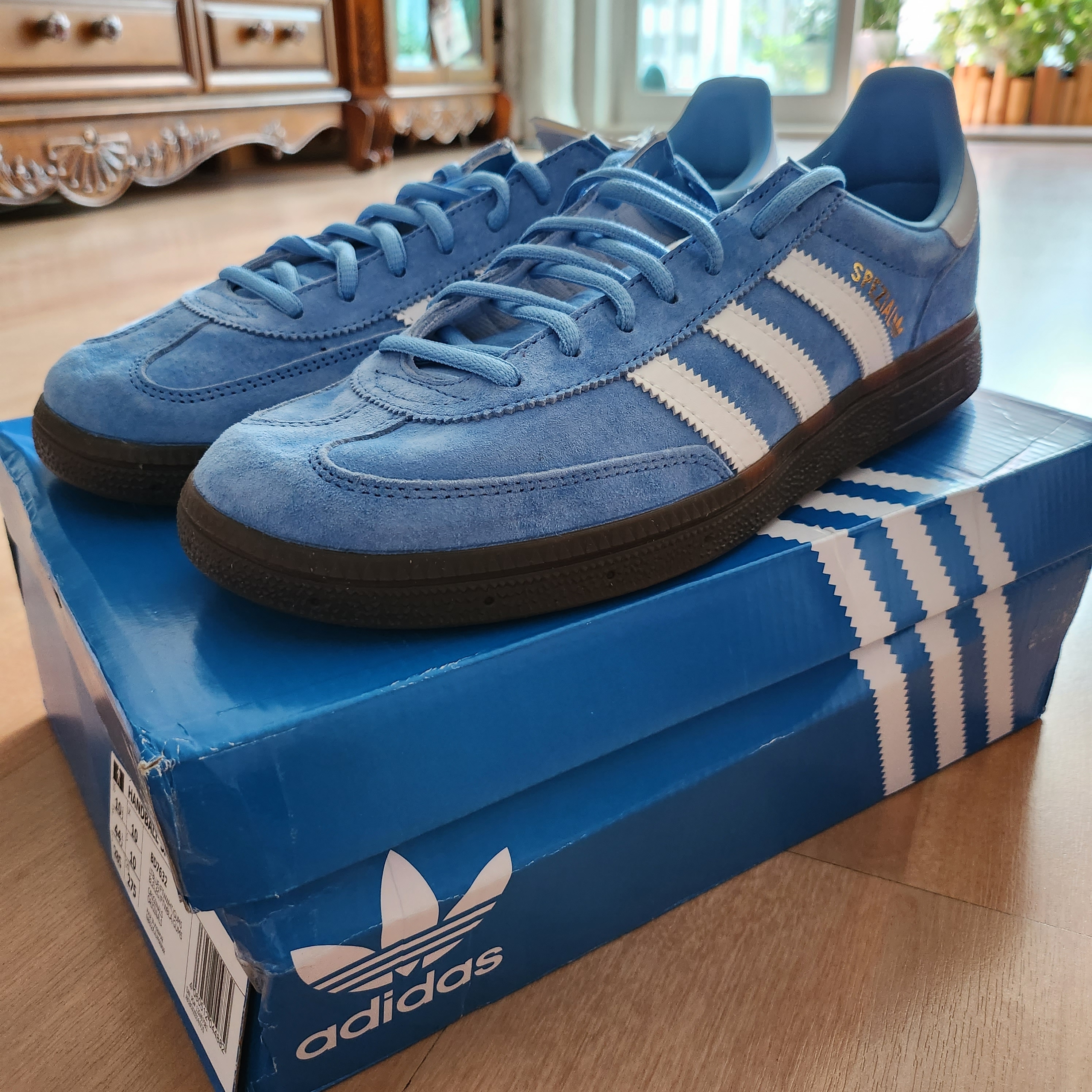 Adidas Spezial Handball Light Blue 착용 스타일 - 2