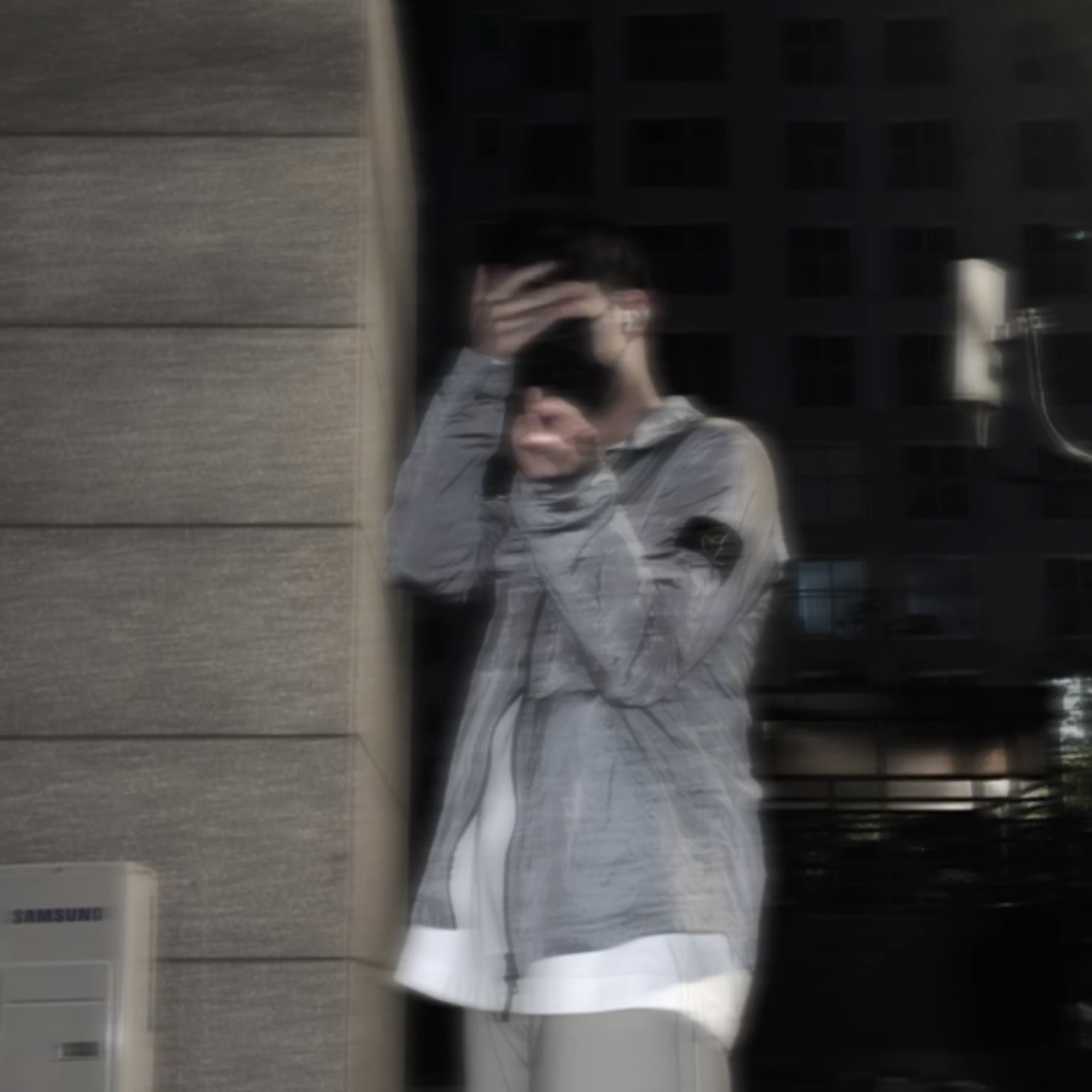 Stone Island 12321 Nylon Metal Garment Dyed Packable Overshirt Ice - 22SS 착용 스타일 - 1