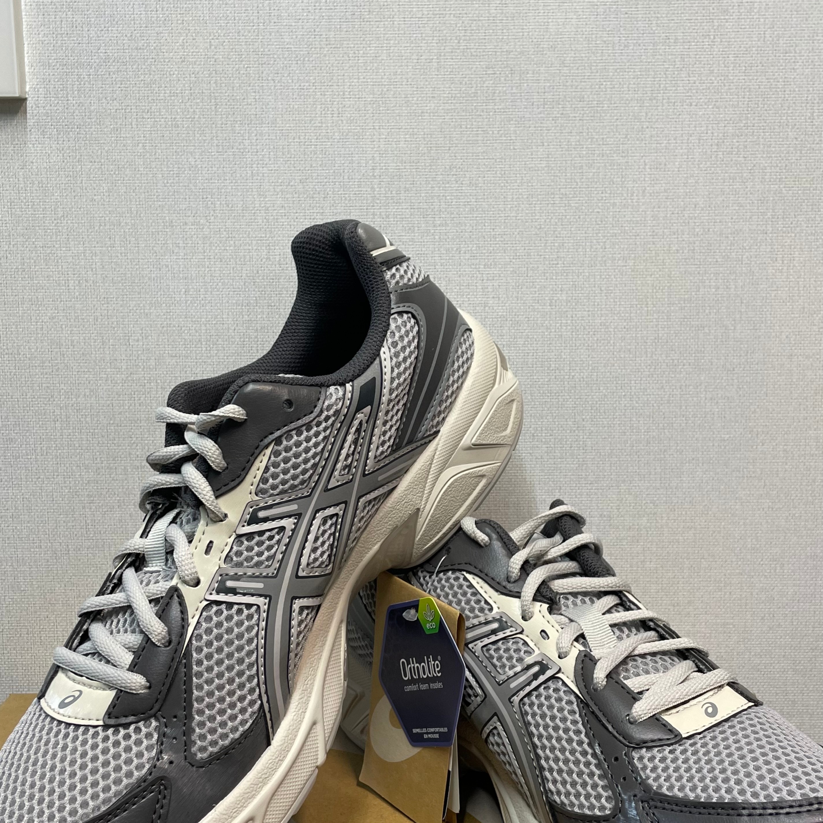 Asics Gel-1130 Oyster Grey Clay Grey 착용 스타일 - 1