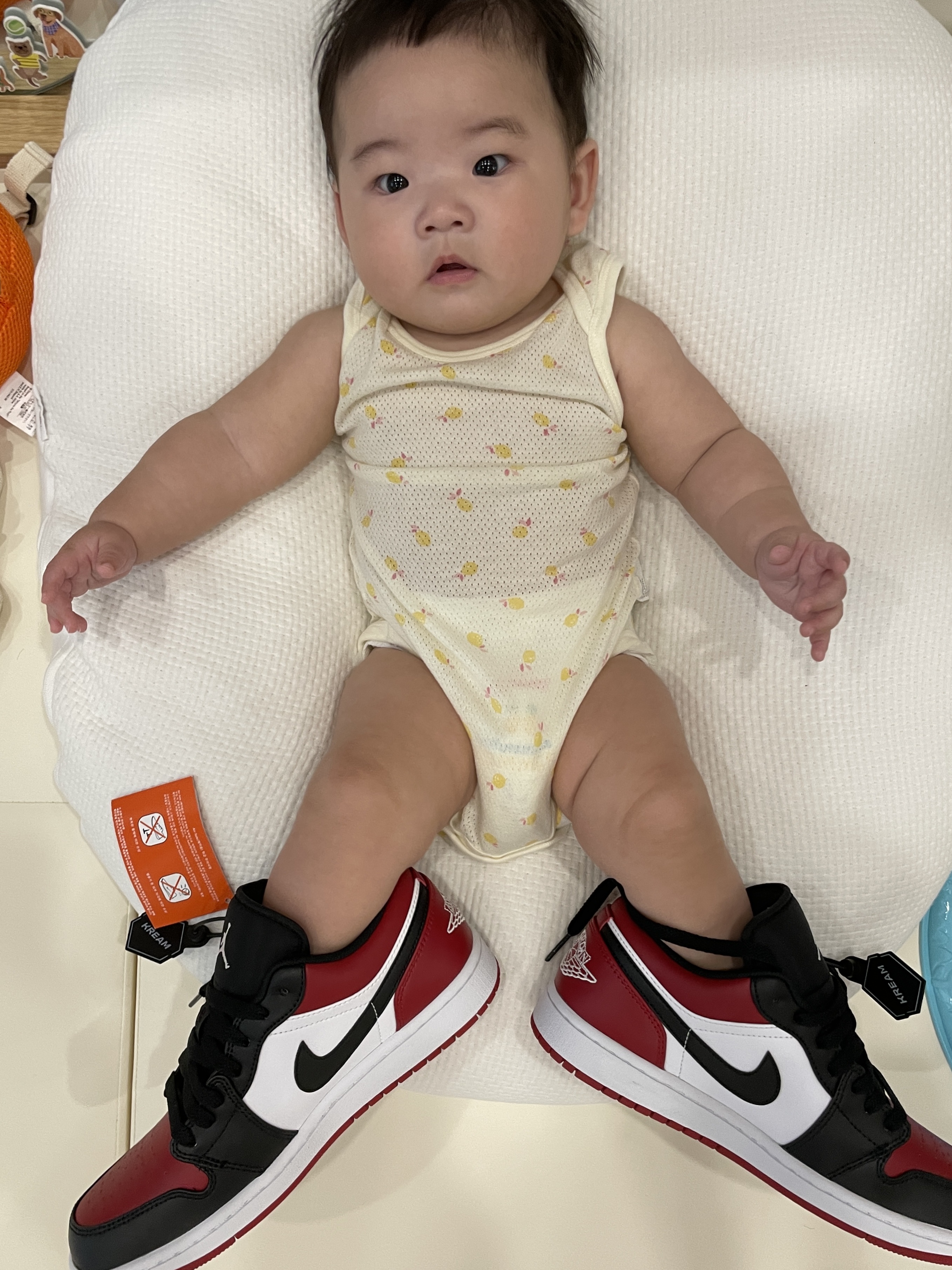 Jordan 1 Low Bred Toe 착용 스타일 - 1