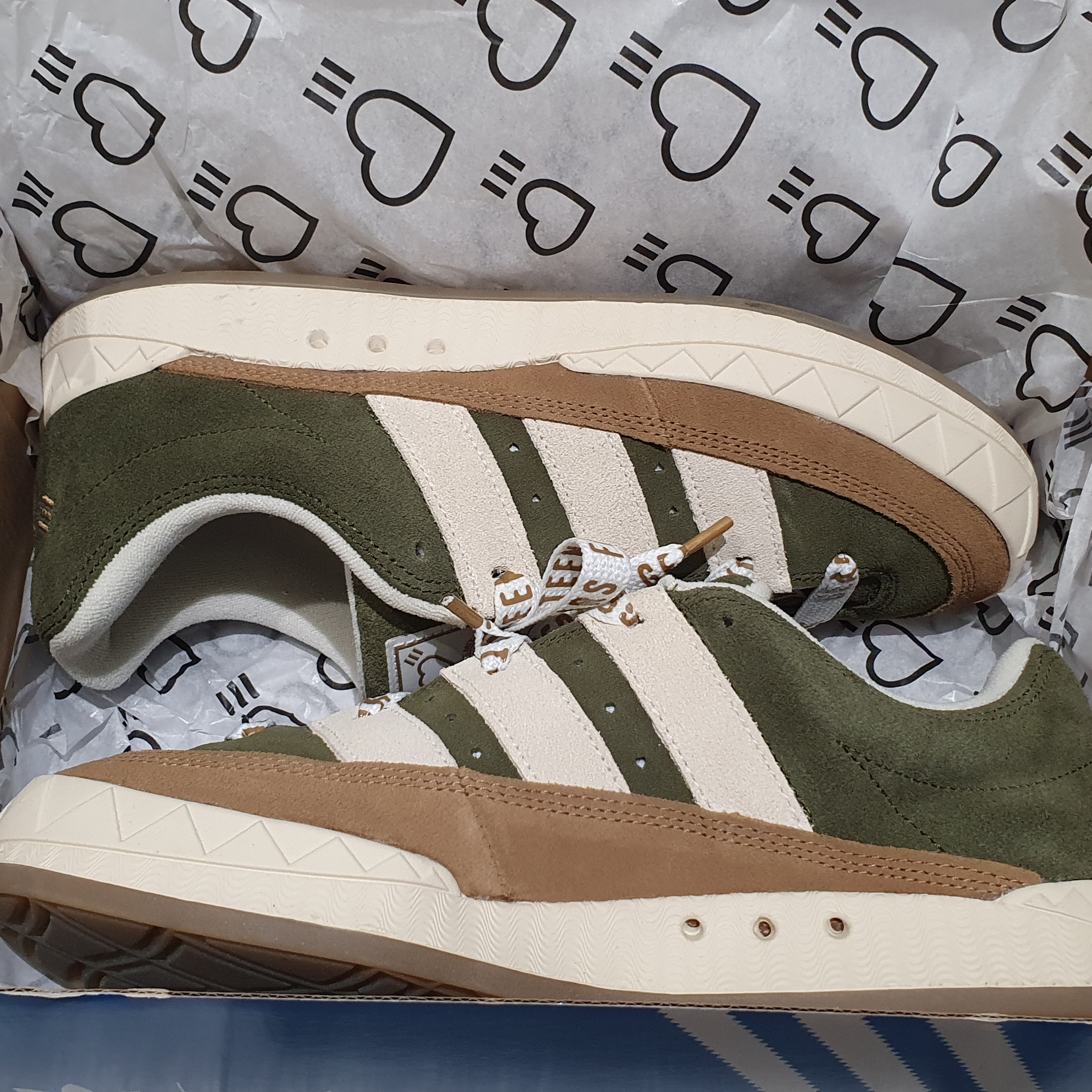 Adidas x Human Made Adimatic Brown 착용 스타일 - 1