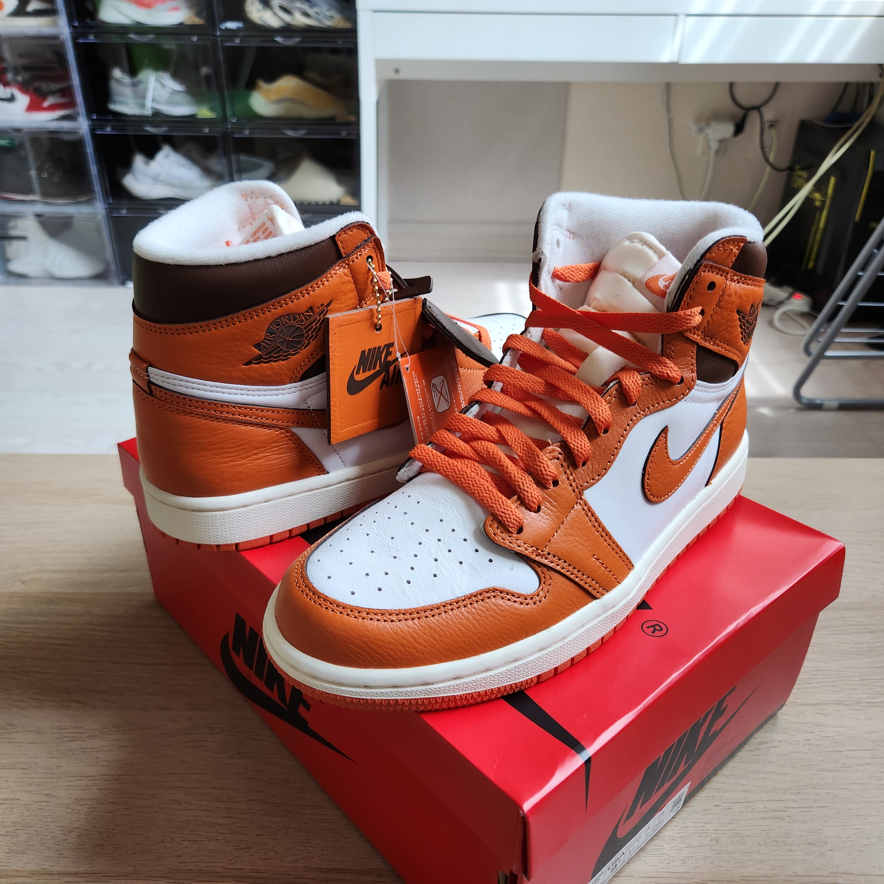 (W) Jordan 1 Retro High OG Starfish 착용 스타일 - 2