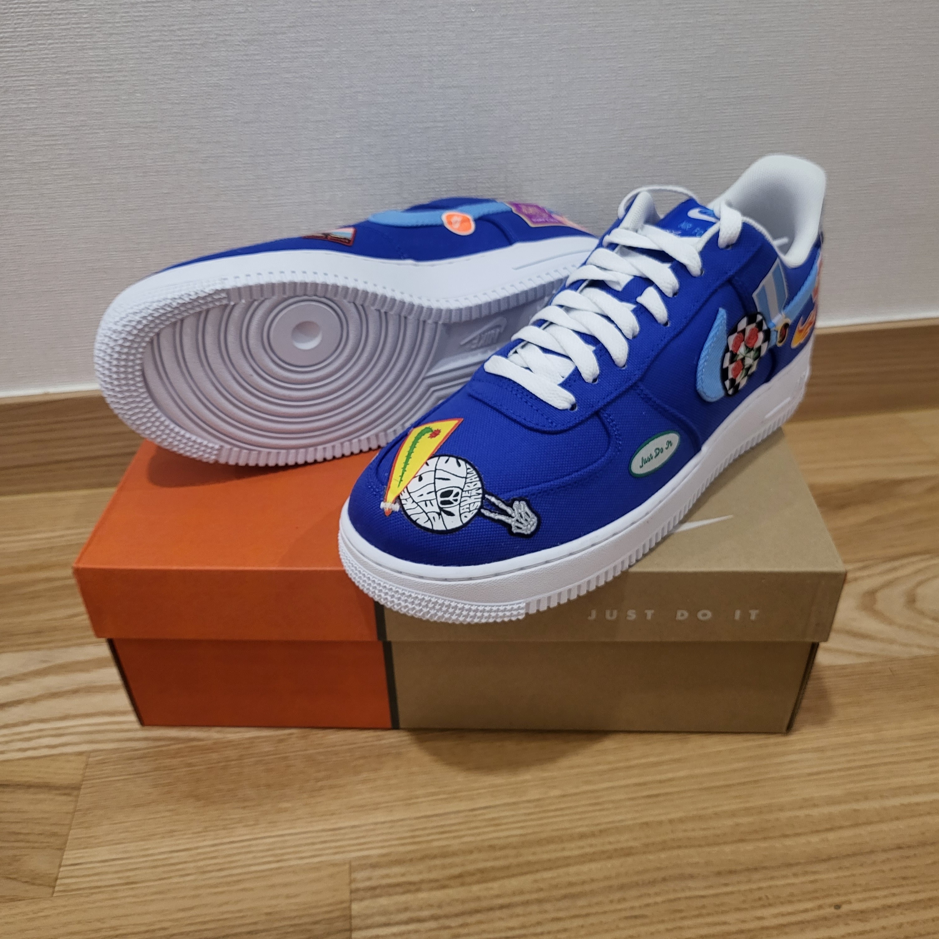 Nike Air Force 1 '07 PRM Patched Up 착용 스타일 - 2