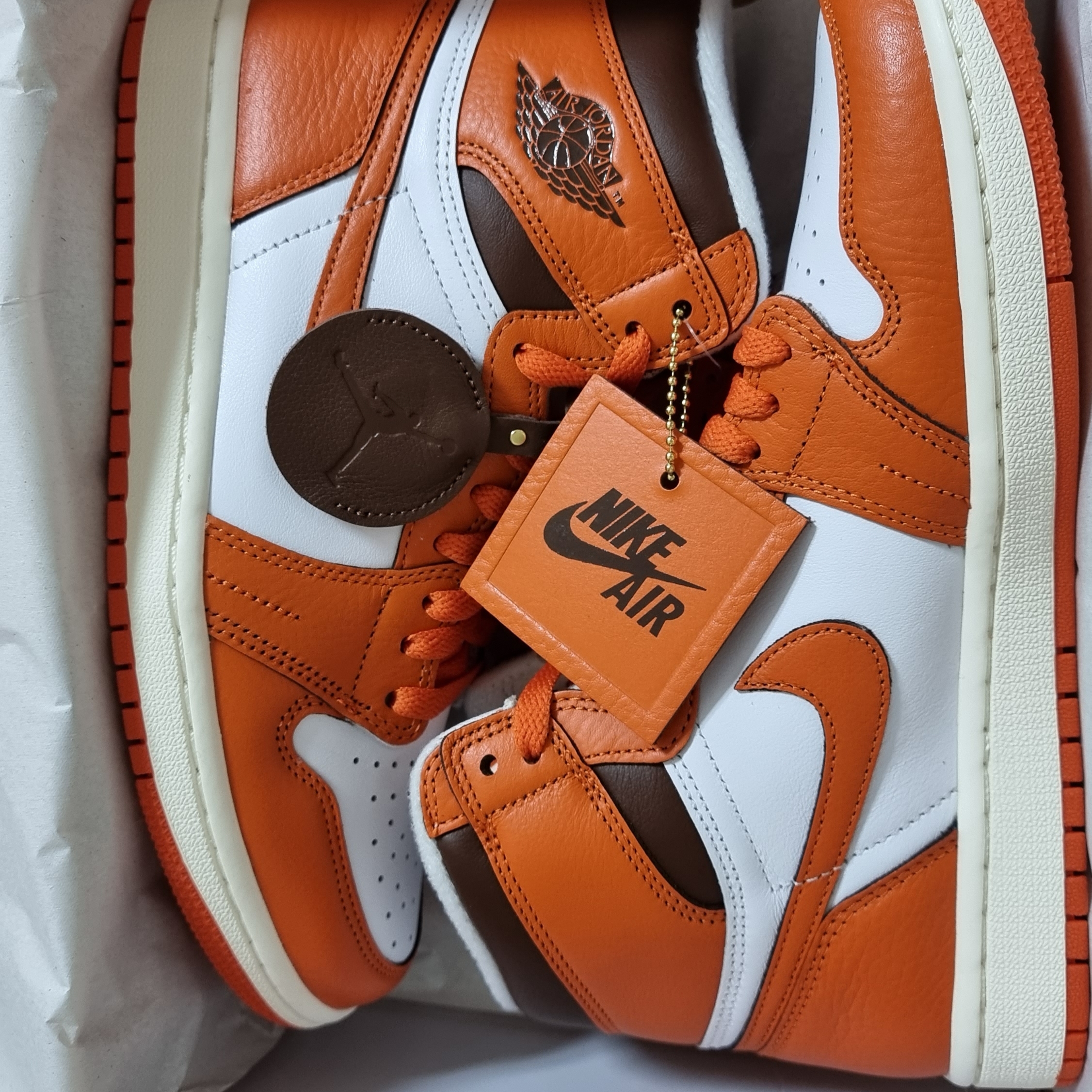 (W) Jordan 1 Retro High OG Starfish 착용 스타일