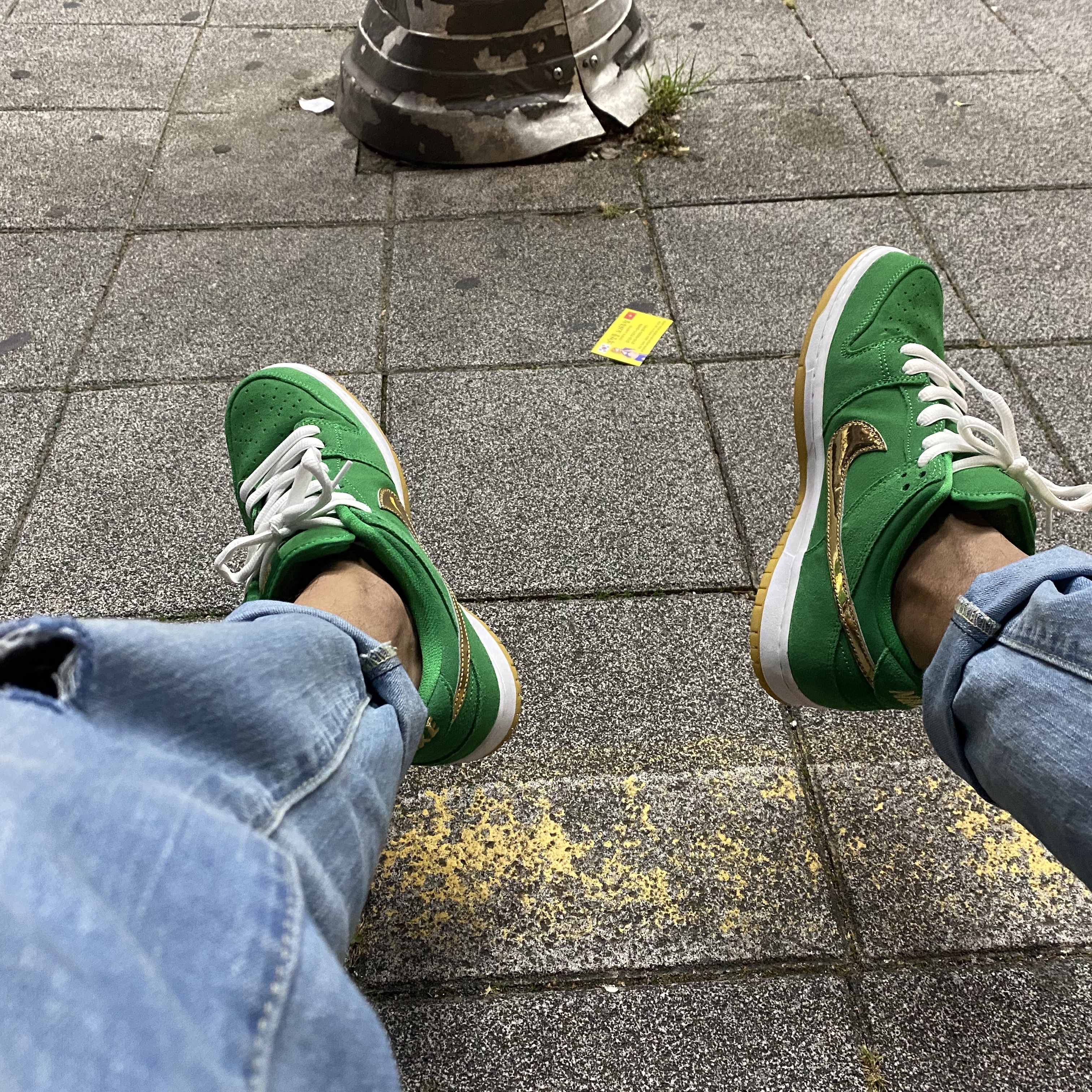 Nike SB Dunk Low Pro Shamrock 착용 스타일