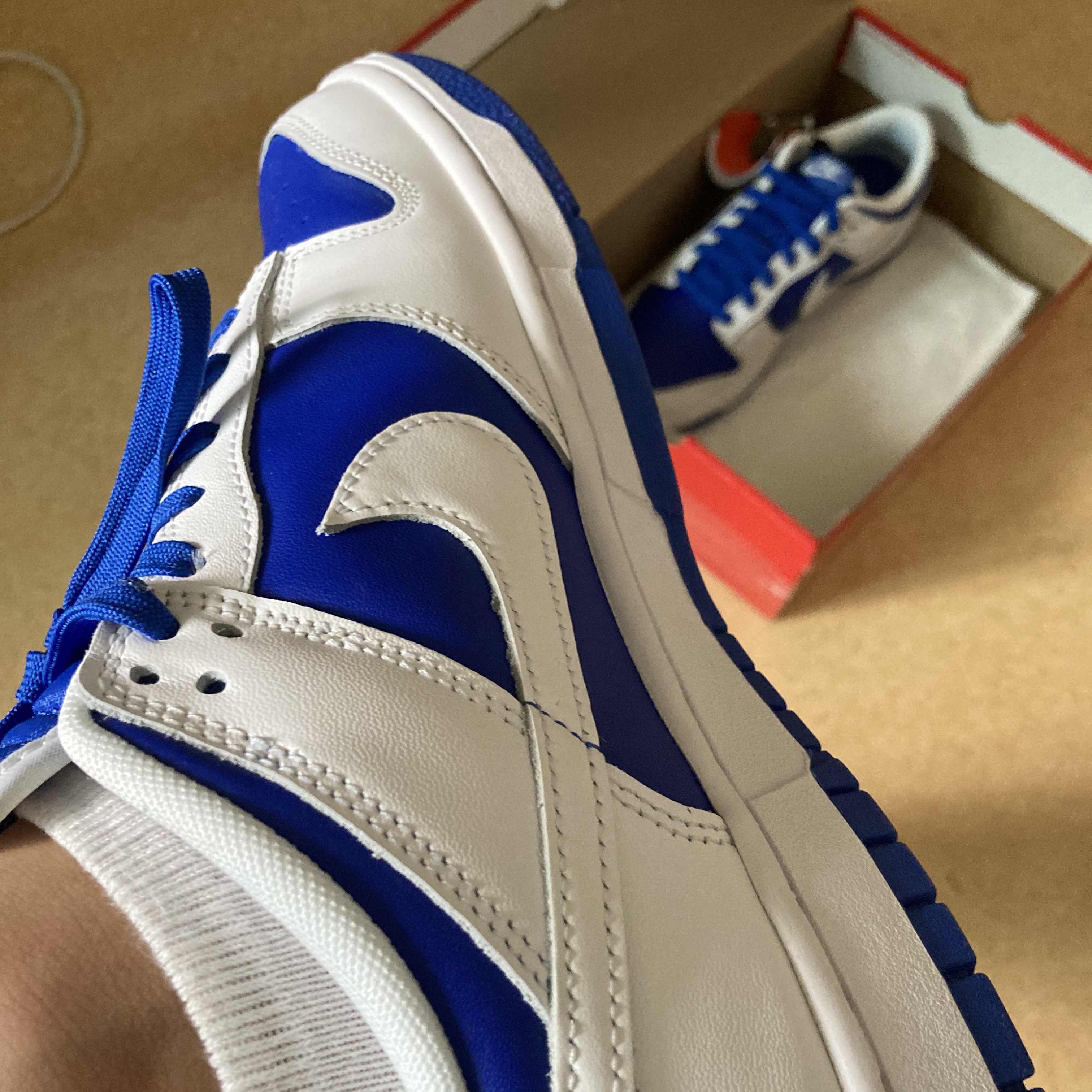 Nike Dunk Low Retro Racer Blue and White 착용 스타일 - 2