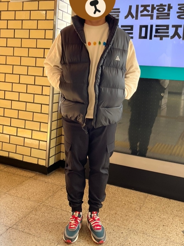 Nike x Sacai x Undercover LDWaffle Midnight Spruce University Red, Nike ACG Therma-Fit ADV Lunar Lake Puffer Vest Black - US/EU 착용 스타일 - 2