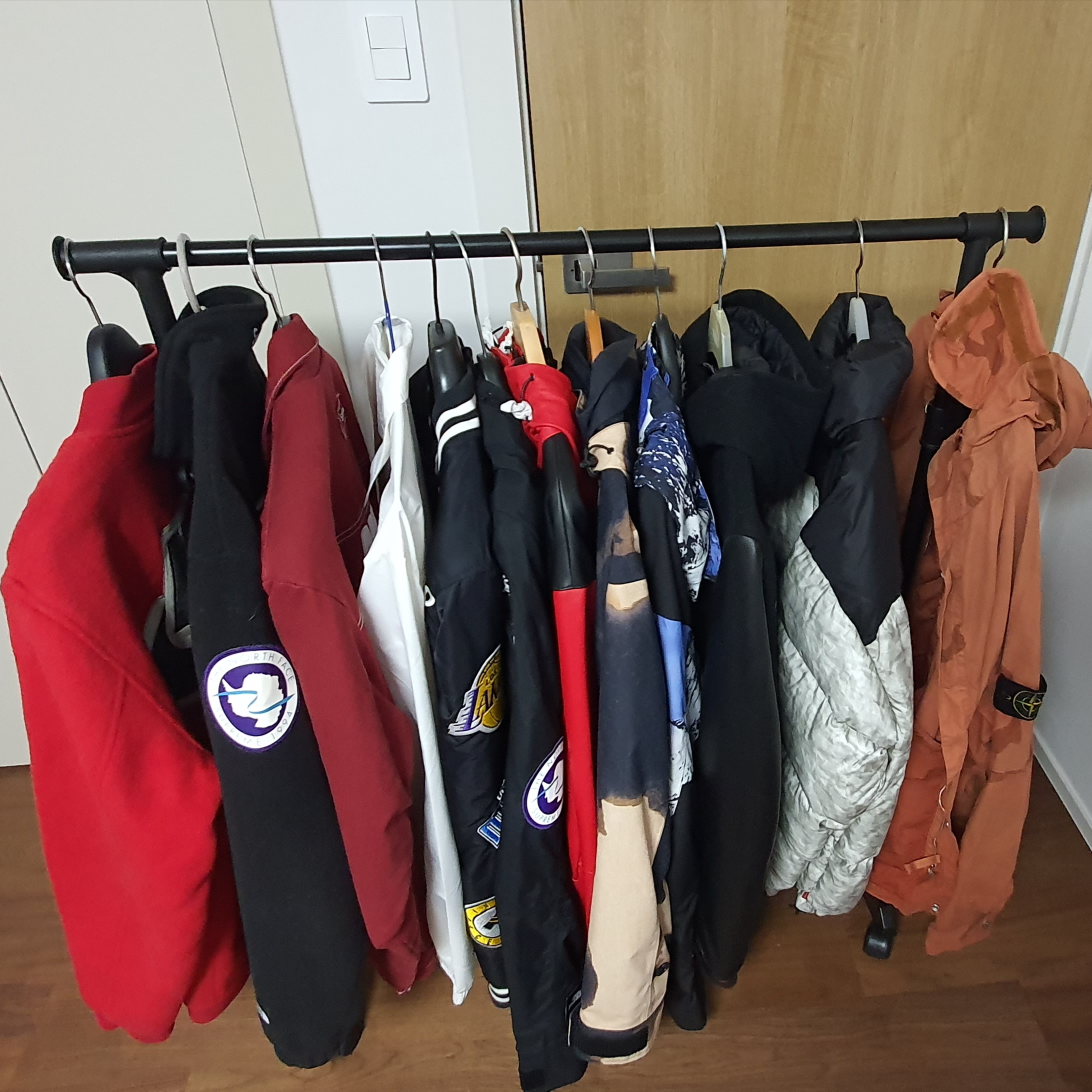Supreme x The North Face Trans Antarctica Expedition Fleece Jacket Black - 17SS, Supreme x Nike Double Zip Quilted Work Jacket Burgundy - 18FW 착용 스타일