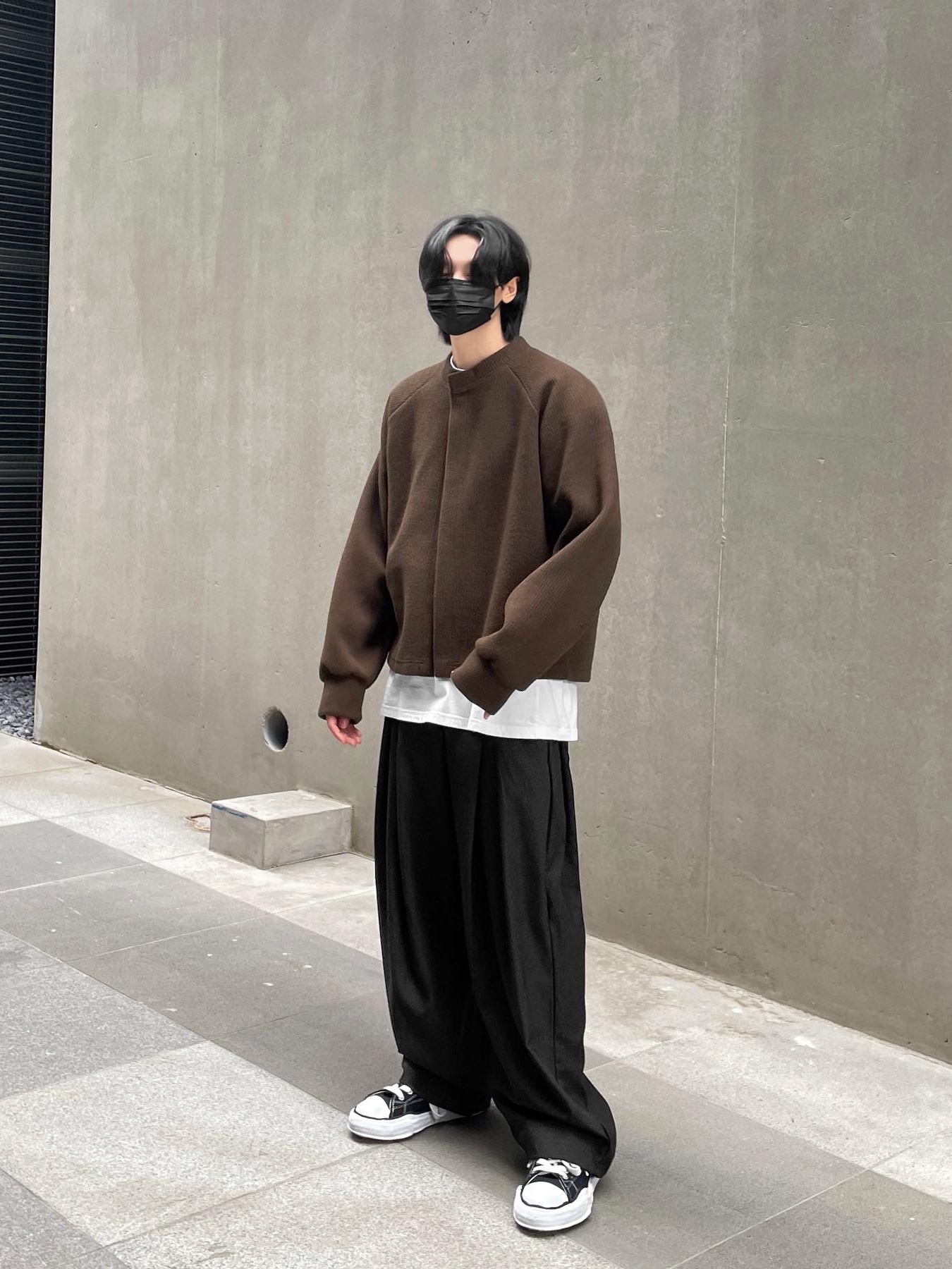 Maison Mihara Yasuhiro Peterson OG Sole Canvas Low Sneakers Black 착용 스타일 - 1