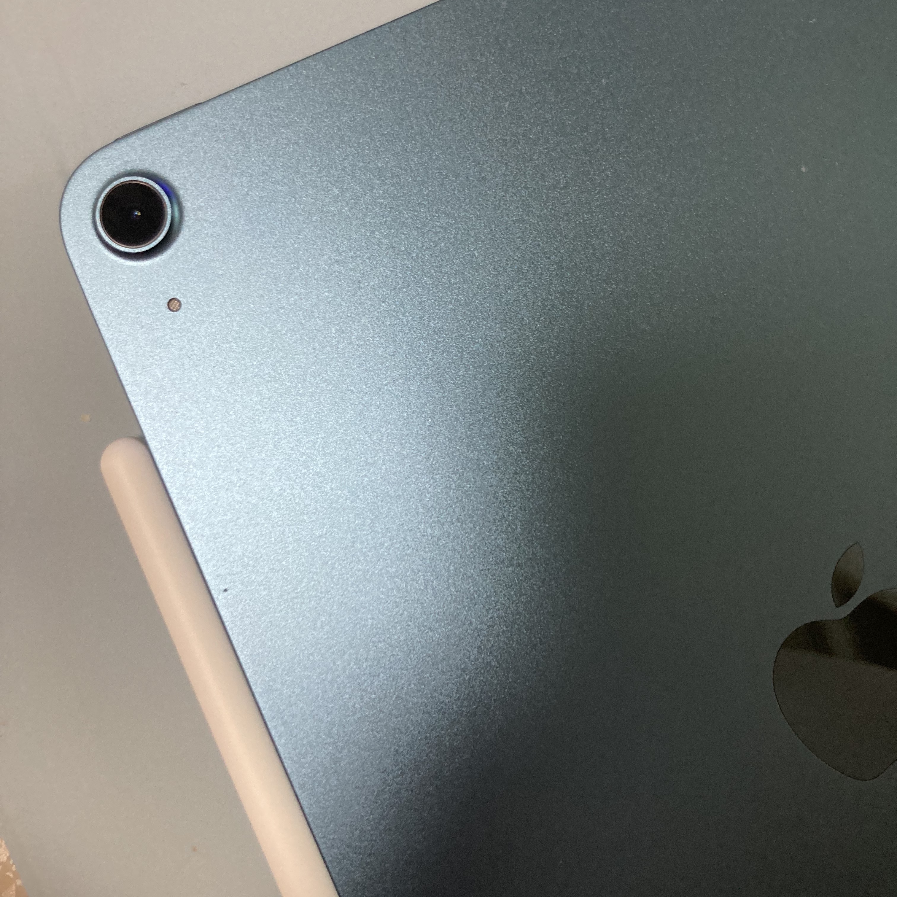 Apple iPad Air 5th Gen Wifi 64GB Blue (Korean Ver.), Apple Pencil 2nd Gen 착용 스타일 - 2