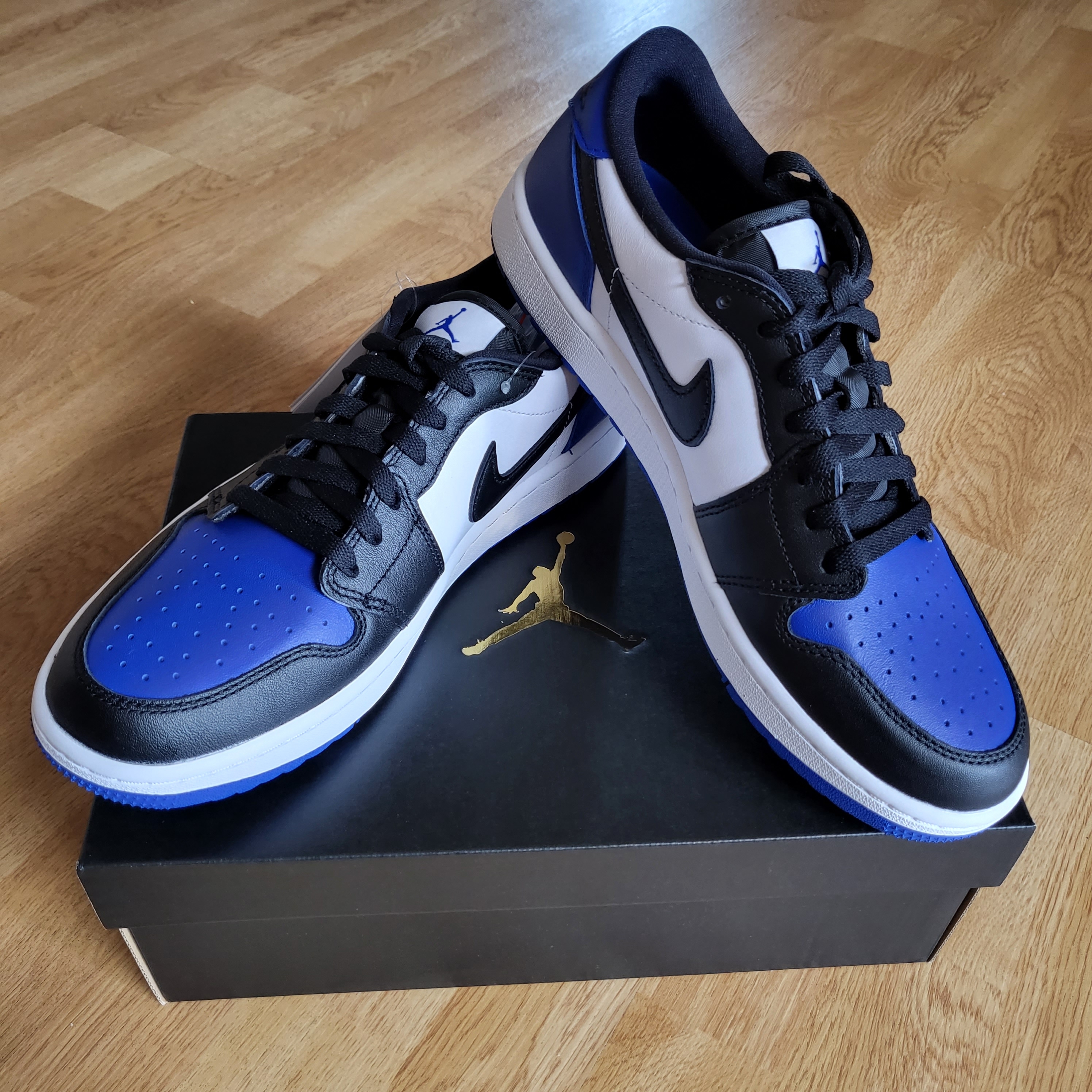 Jordan 1 Low Golf Sport Royal 착용 스타일 - 1