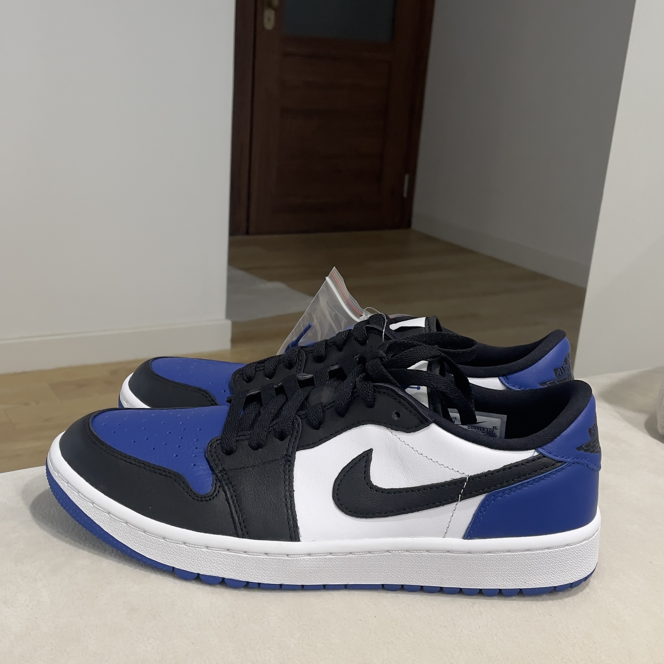 Jordan 1 Low Golf Sport Royal 착용 스타일 - 2