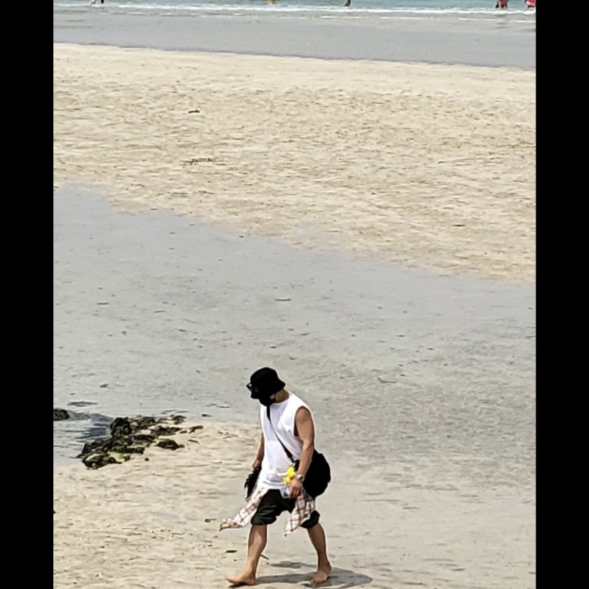 Our Legacy Borrowed BD Shirt Off White Orange Memory Check 착용 스타일