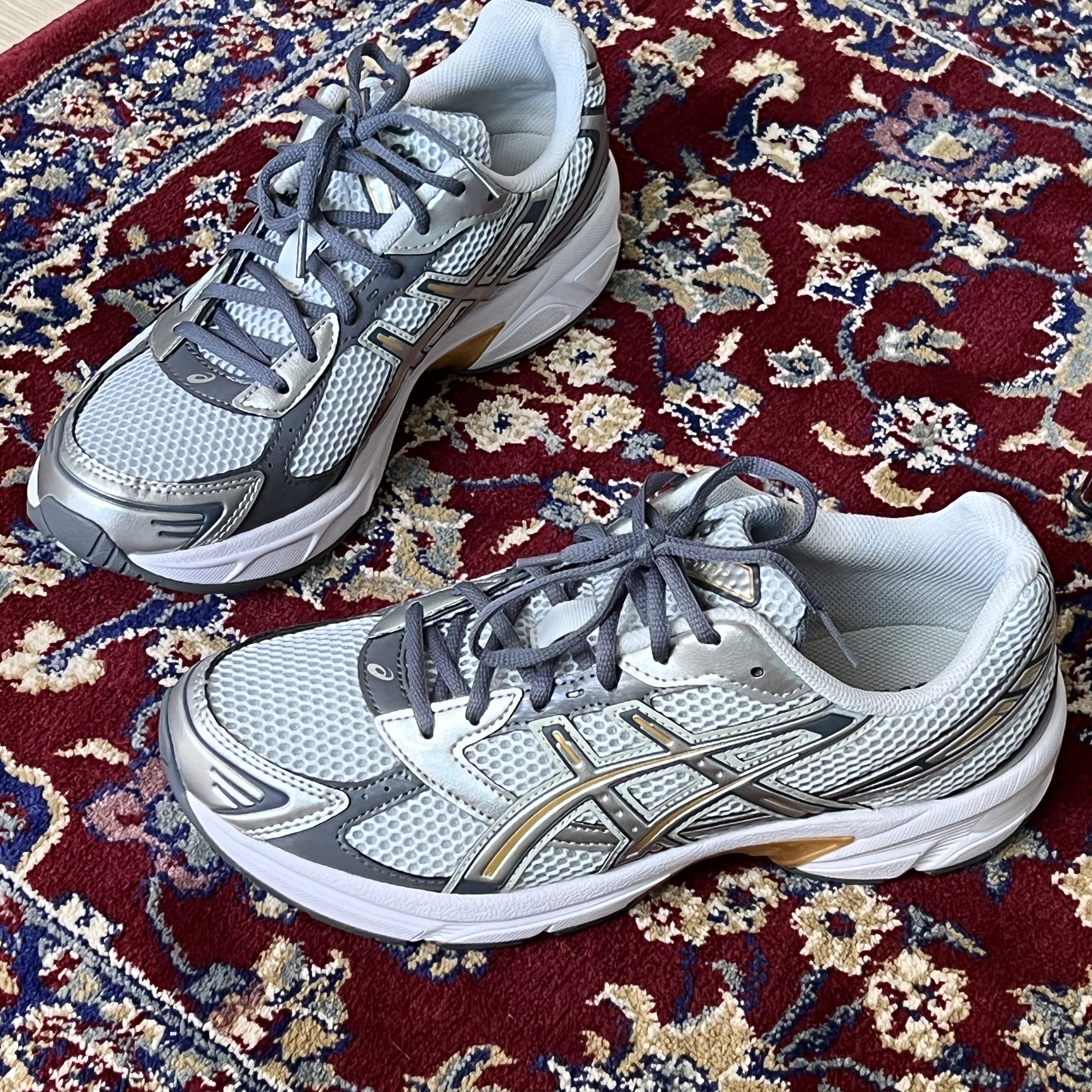 Asics Gel-1130 Polar Shade Pure Silver 착용 스타일
